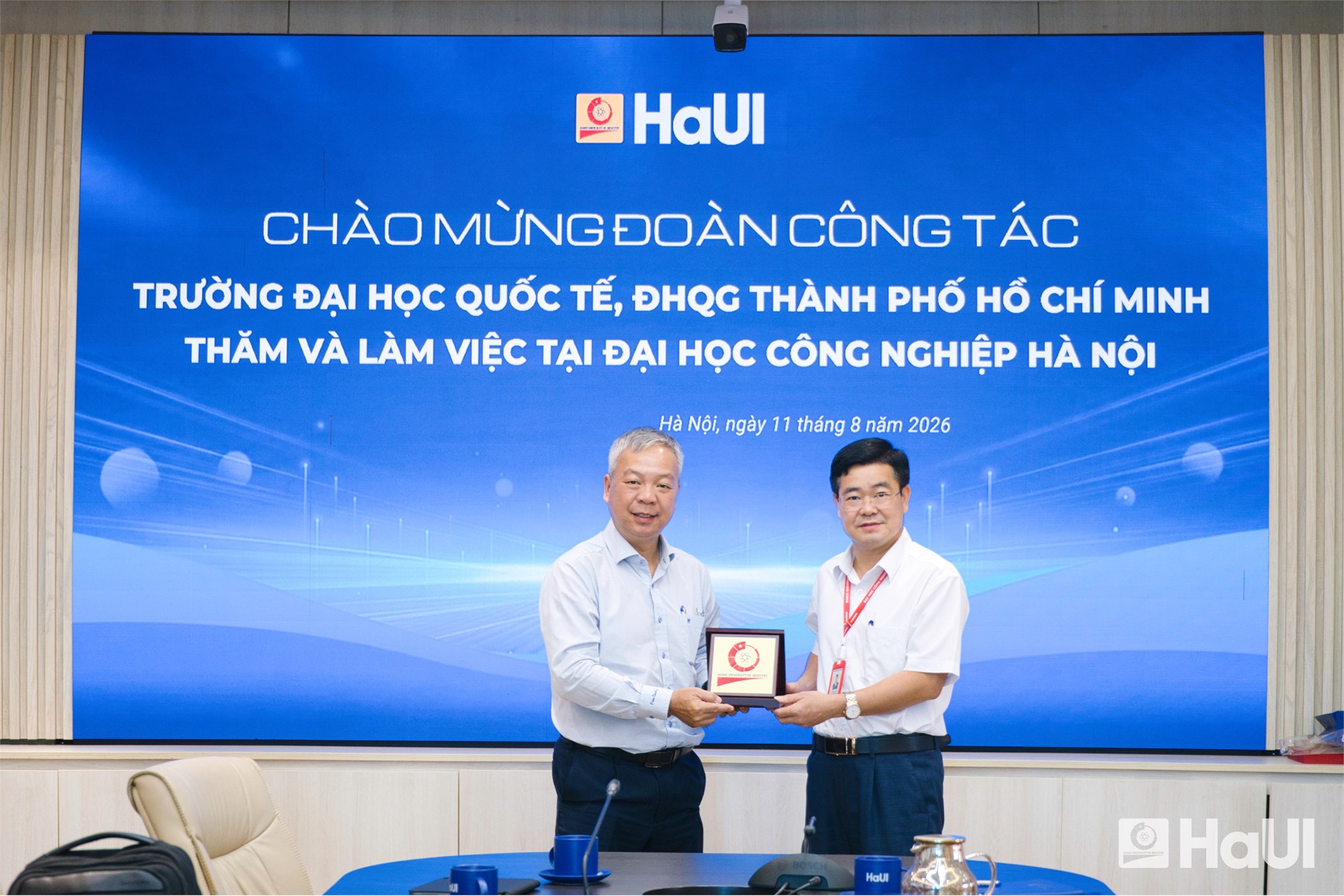 Đại học Công nghiệp Hà Nội chia sẻ kinh nghiệm chuyển đổi số với Trường Đại học Quốc tế - ĐHQG TP.HCM