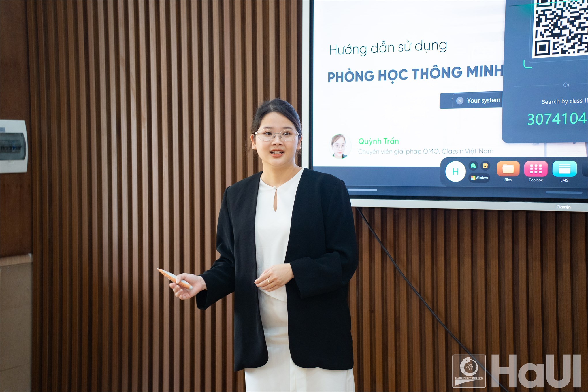 HaUI tập huấn sử dụng phòng học thông minh ClassIn trong giảng dạy