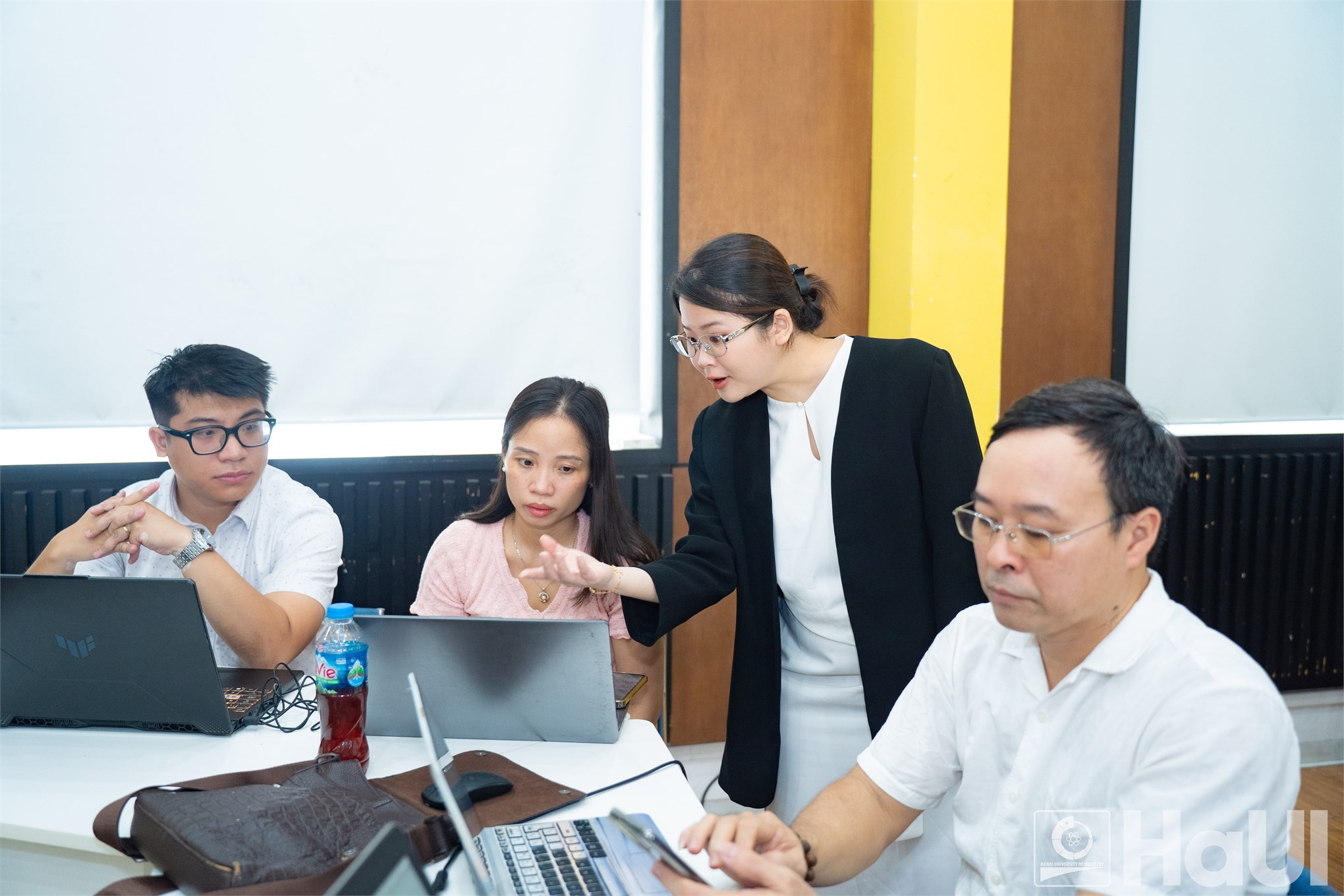HaUI tập huấn sử dụng phòng học thông minh ClassIn trong giảng dạy