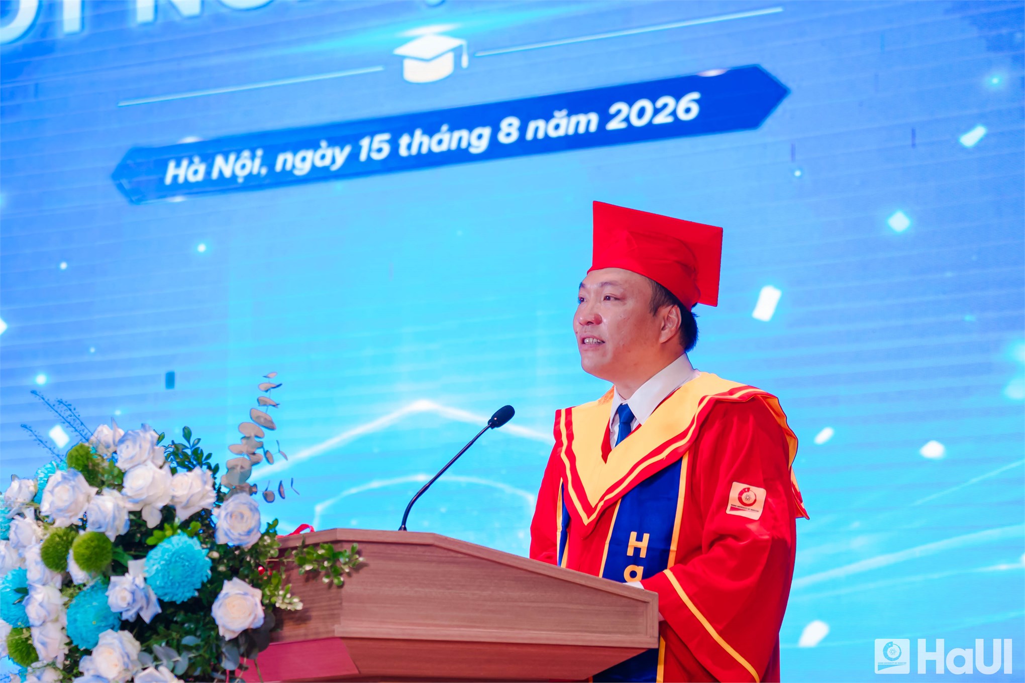“Nguồn phải sạch, dòng điện phải luôn chảy” - hành trình mới của kỹ sư, cử nhân trường Điện-Điện tử, HaUI