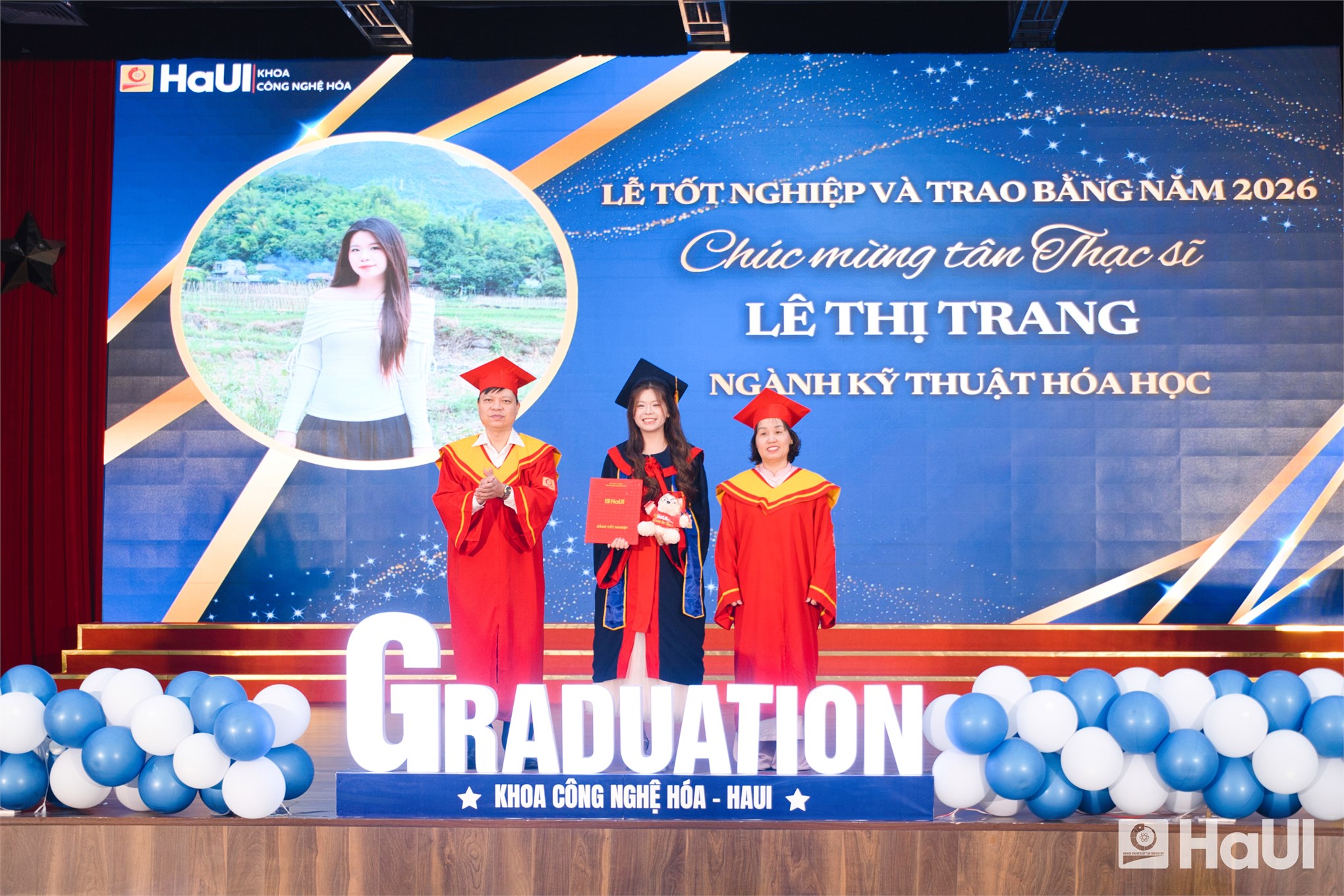 Sức bật từ phong trào nghiên cứu khoa học: Nền tảng vững chắc cho thế hệ Tiến sĩ, Thạc sĩ, Cử nhân năm 2026 Khoa Công nghệ Hóa