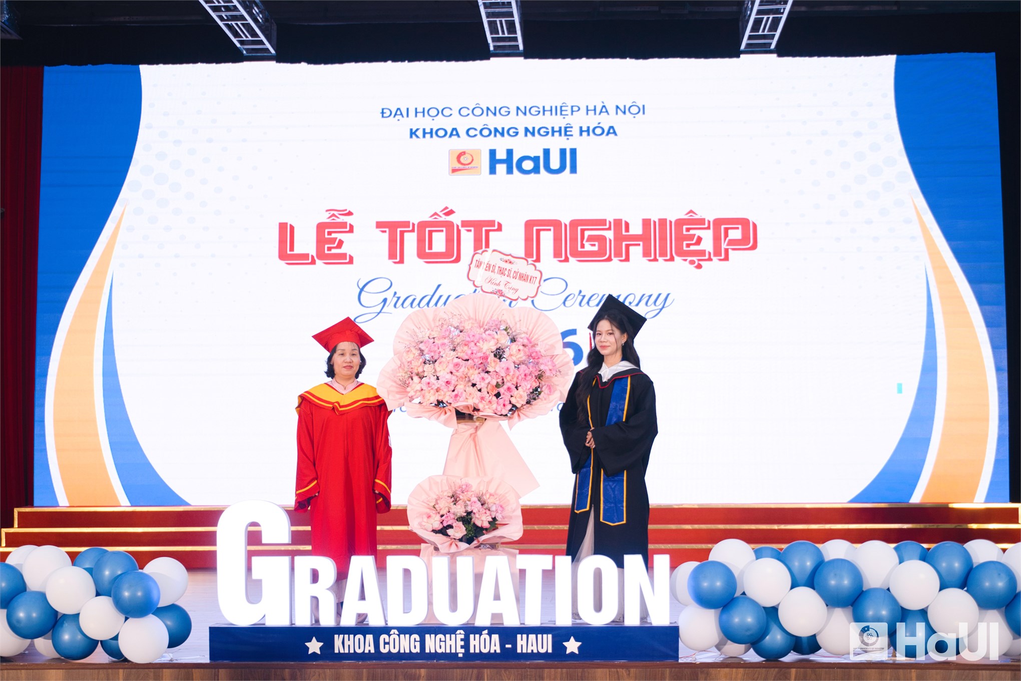 Sức bật từ phong trào nghiên cứu khoa học: Nền tảng vững chắc cho thế hệ Tiến sĩ, Thạc sĩ, Cử nhân năm 2026 Khoa Công nghệ Hóa
