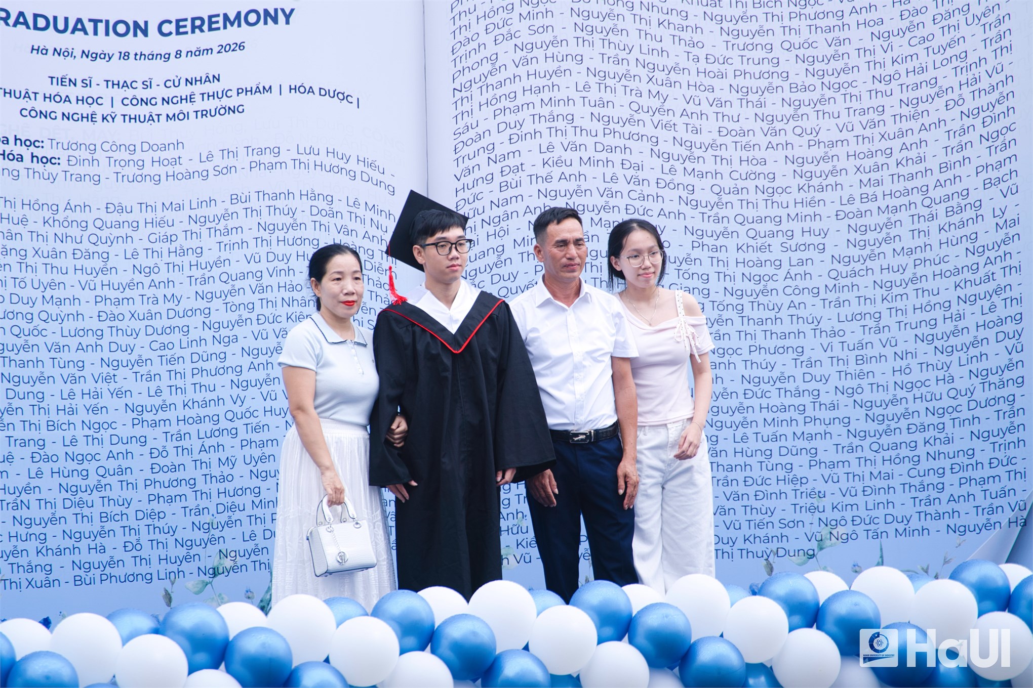 Sức bật từ phong trào nghiên cứu khoa học: Nền tảng vững chắc cho thế hệ Tiến sĩ, Thạc sĩ, Cử nhân năm 2026 Khoa Công nghệ Hóa