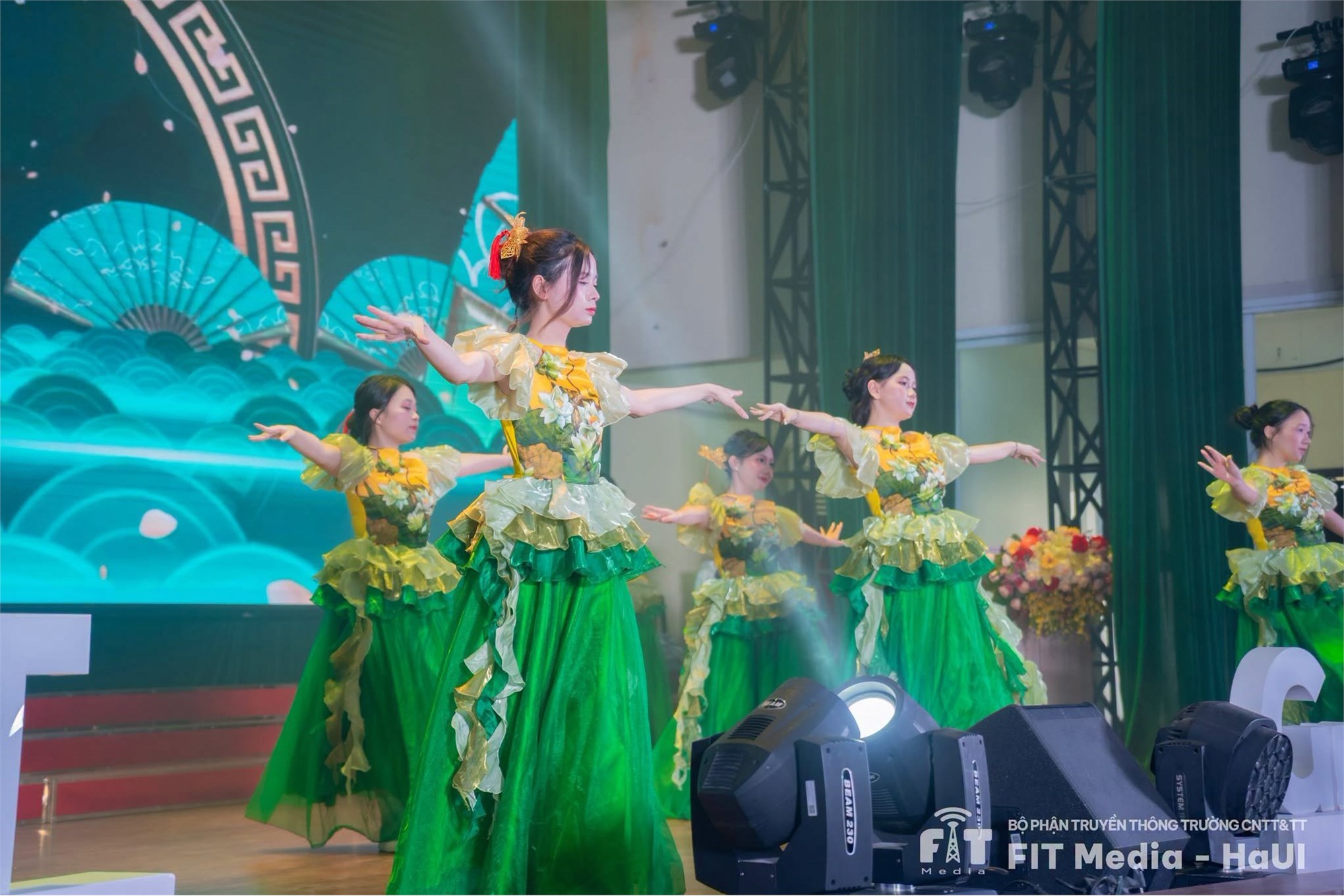 Tân khoa Trường Công nghệ Thông tin và truyền thông và hành trang bước vào tương lai cùng AI