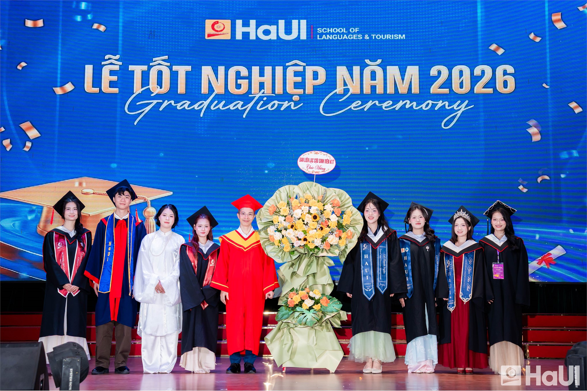 844 tân Thạc sĩ, Cử nhân Trường Ngoại ngữ - Du lịch, HaUI: Một thế hệ mới sẵn sàng hội nhập