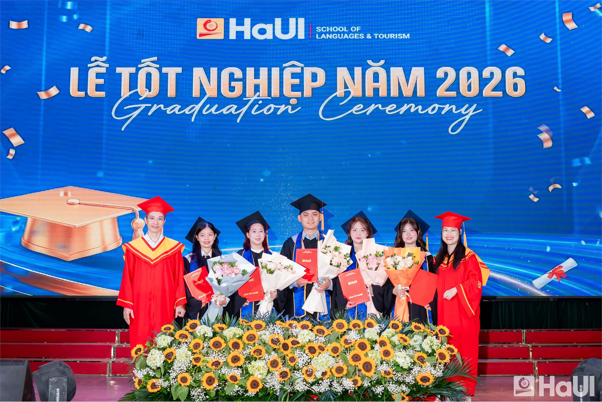 844 tân Thạc sĩ, Cử nhân Trường Ngoại ngữ - Du lịch, HaUI: Một thế hệ mới sẵn sàng hội nhập
