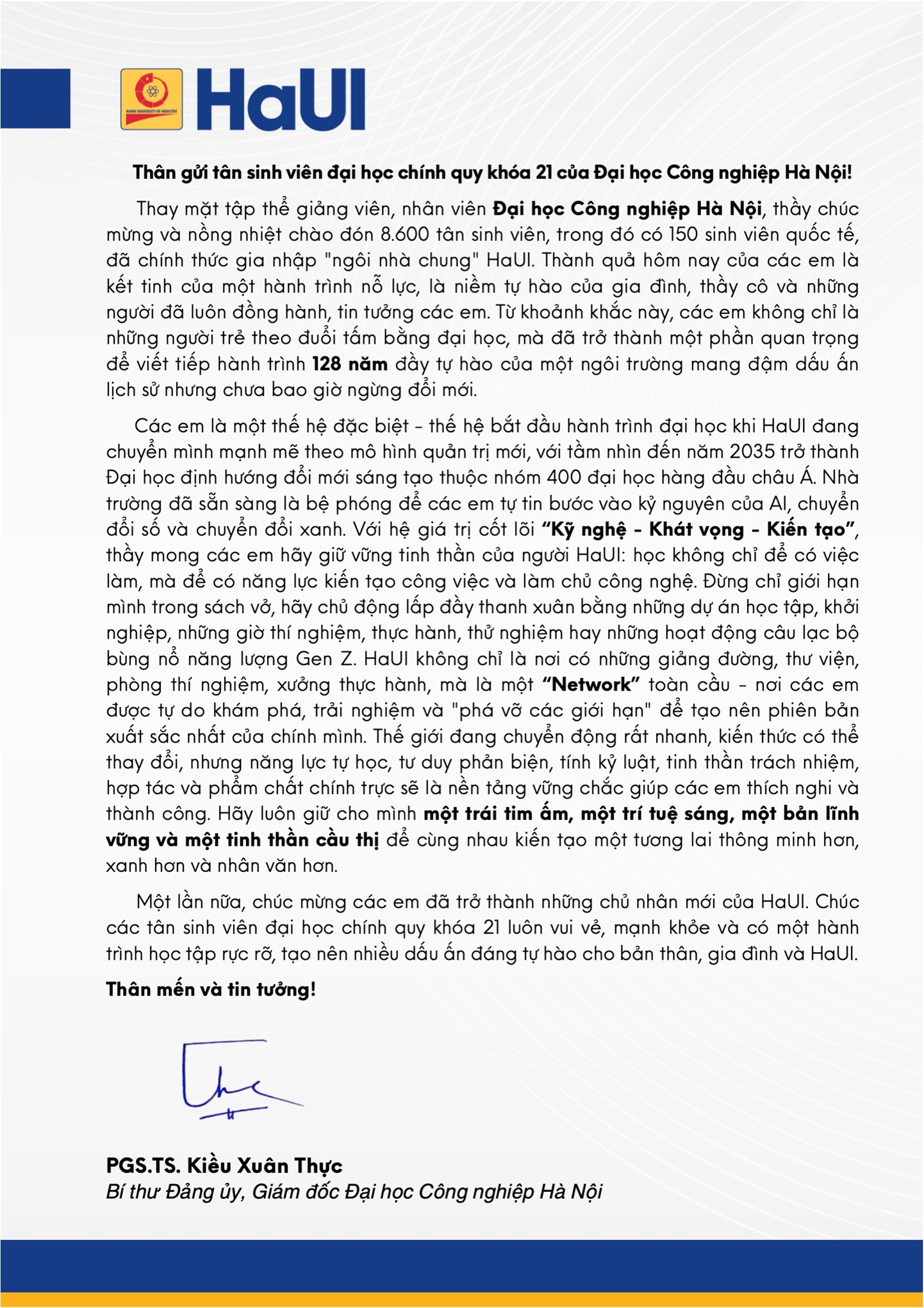 Thư chúc mừng của Giám đốc Đại học gửi tân sinh viên đại học khoá 21