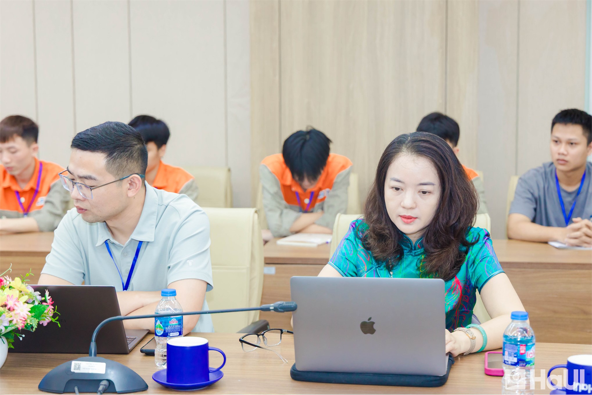 Trường Cơ khí – Ô tô, thuộc HaUI mở rộng kết nối học thuật quốc tế từ Hội thảo “Xe năng lượng mới”