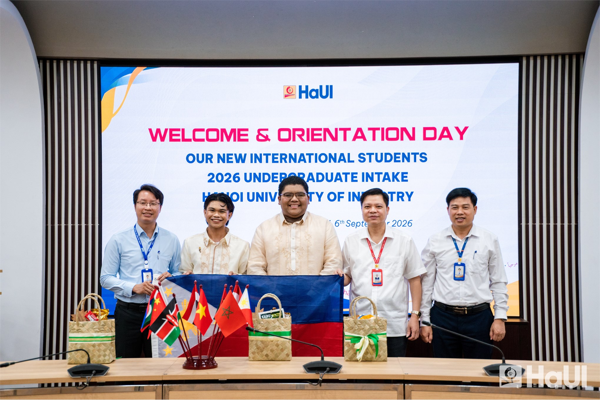 Sinh viên nhiều quốc gia lựa chọn học tập tại Đại học Công nghiệp Hà Nội