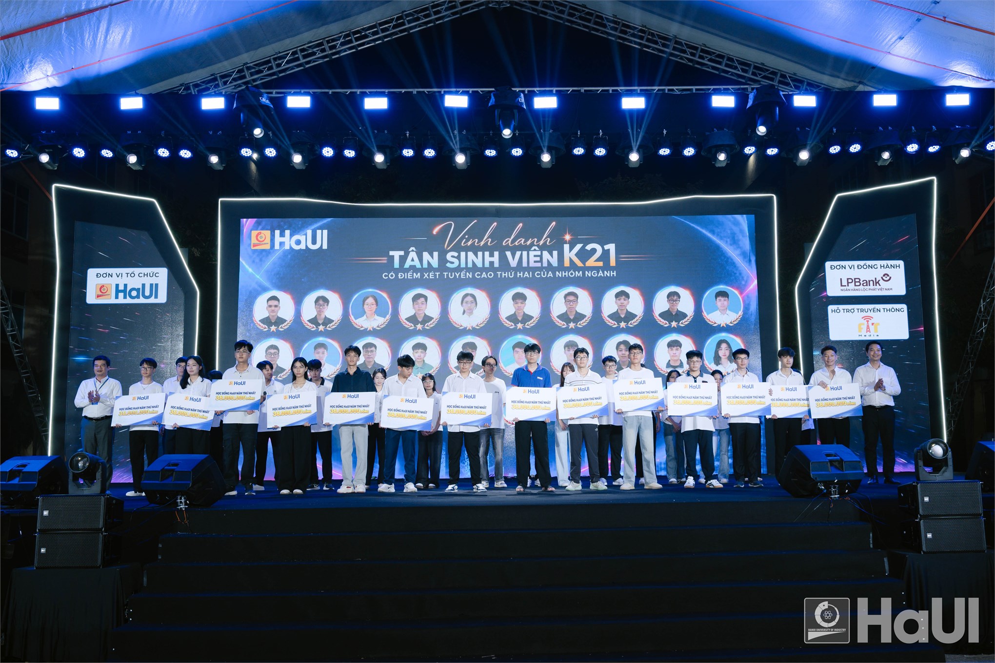 HaUI SPARK 2026: Cháy hết mình cùng tuổi trẻ HaUI