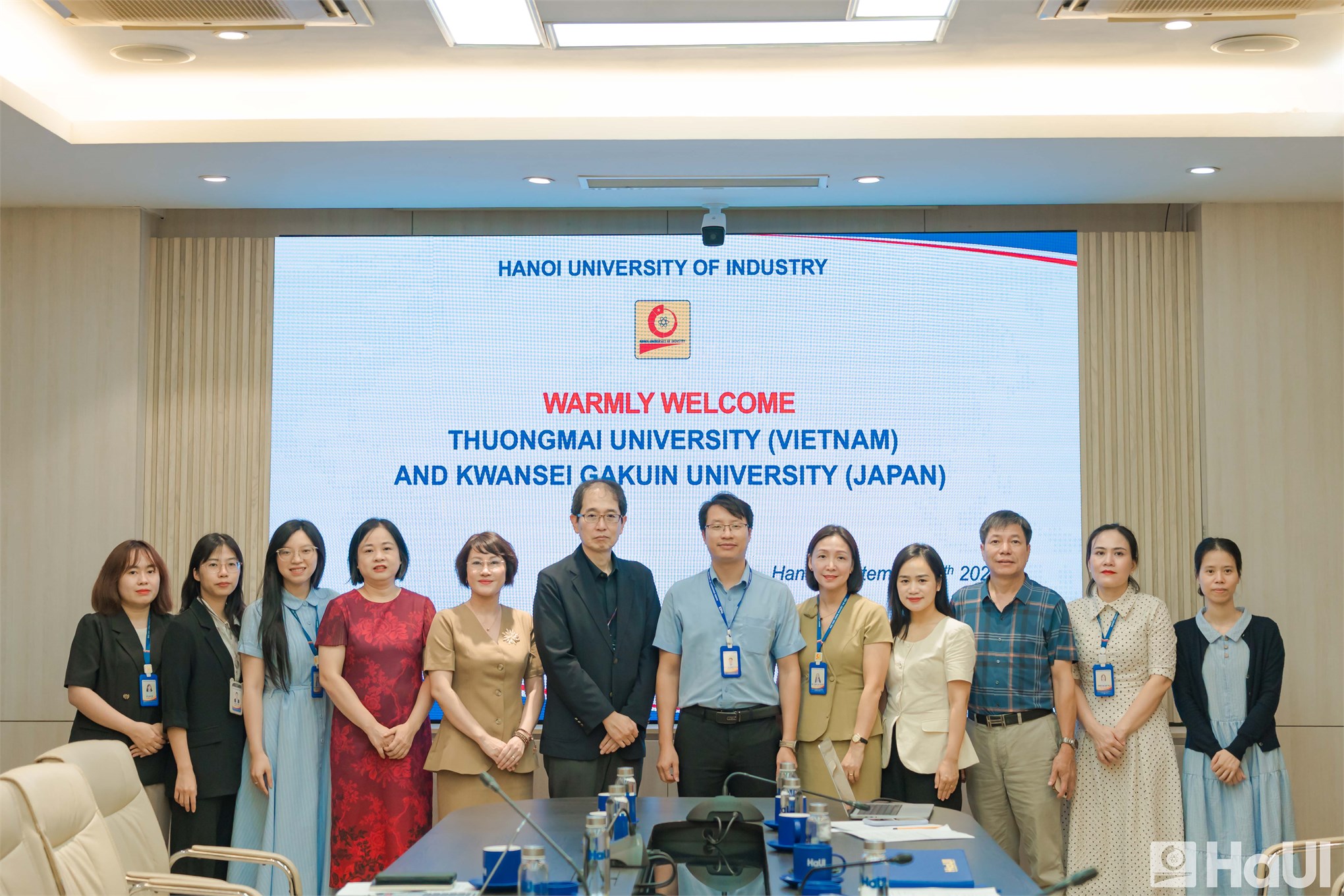 Sinh viên Đại học Kwansei Gakuin, Đại học Thương mại giao lưu, trải nghiệm tại Đại học Công nghiệp Hà Nội