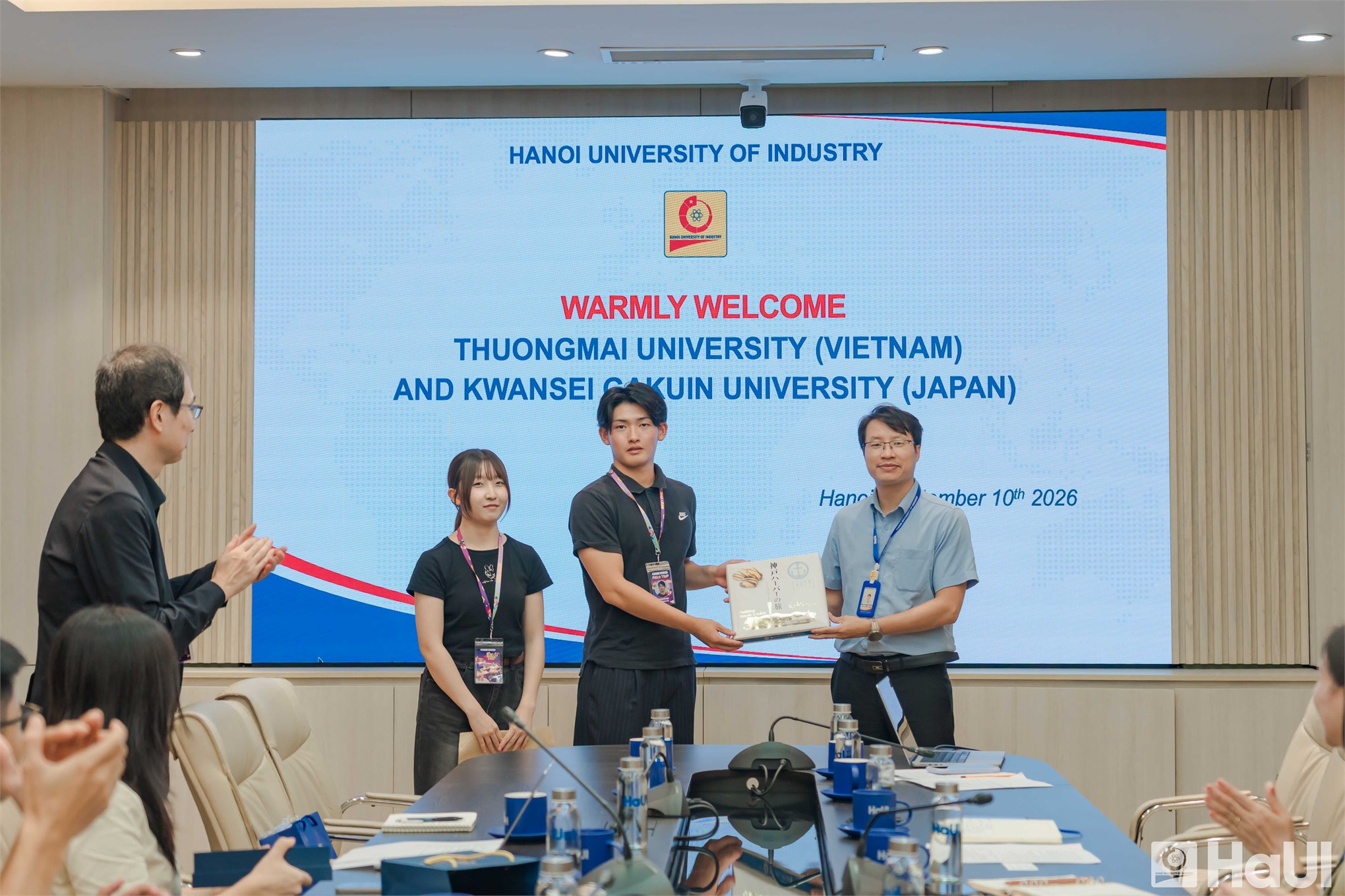 Sinh viên Đại học Kwansei Gakuin, Đại học Thương mại giao lưu, trải nghiệm tại Đại học Công nghiệp Hà Nội