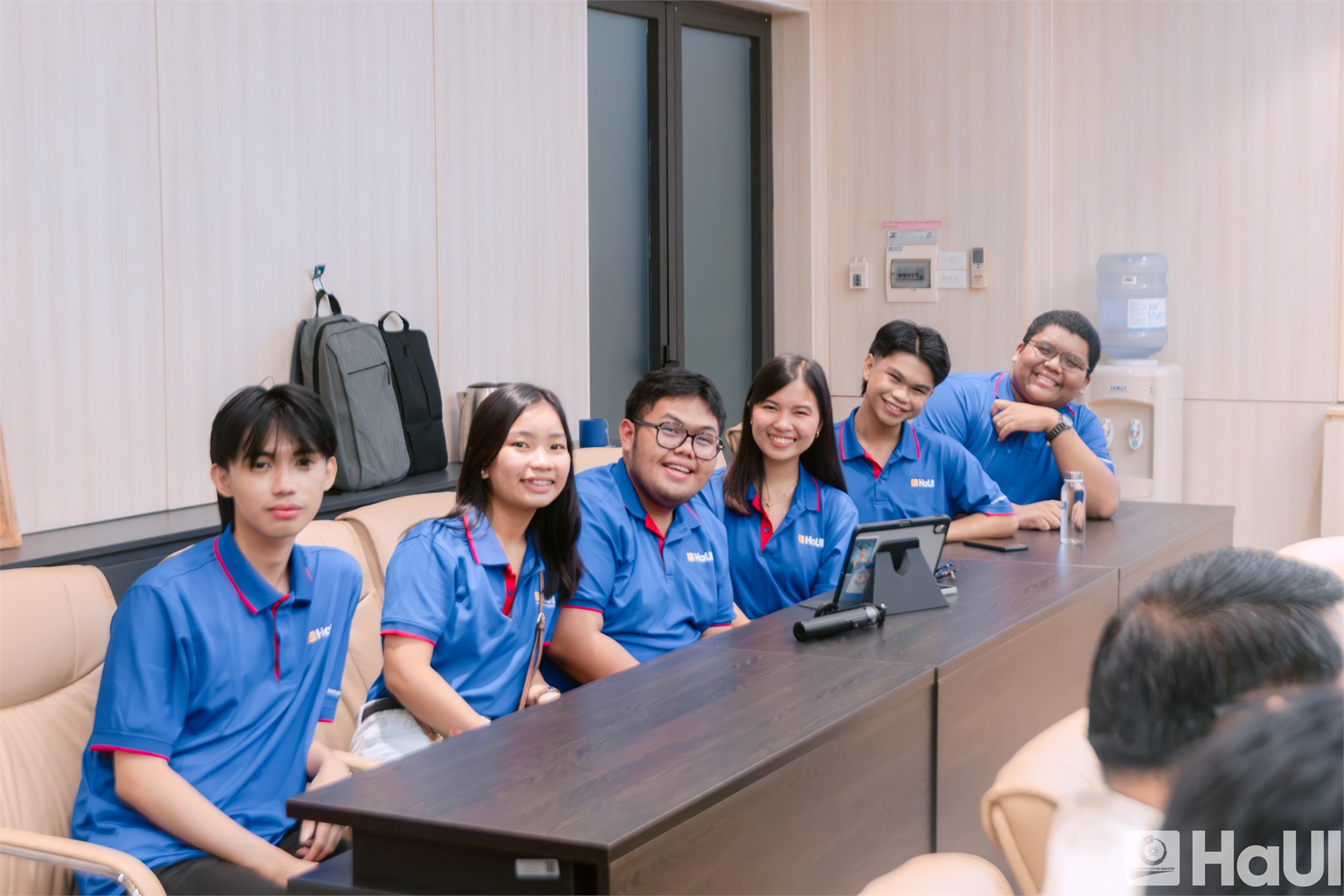 Đại học Công nghiệp Hà Nội tiếp và làm việc với Trường Cao đẳng Leon Guinto, Philippines