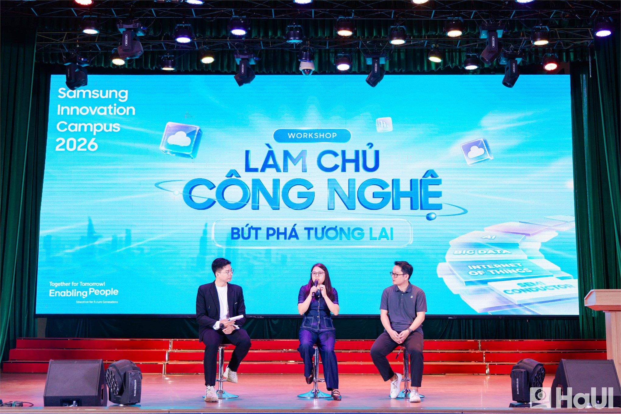SIC Tech Day tại HaUI: Trải nghiệm công nghệ, mở rộng cơ hội tương lai