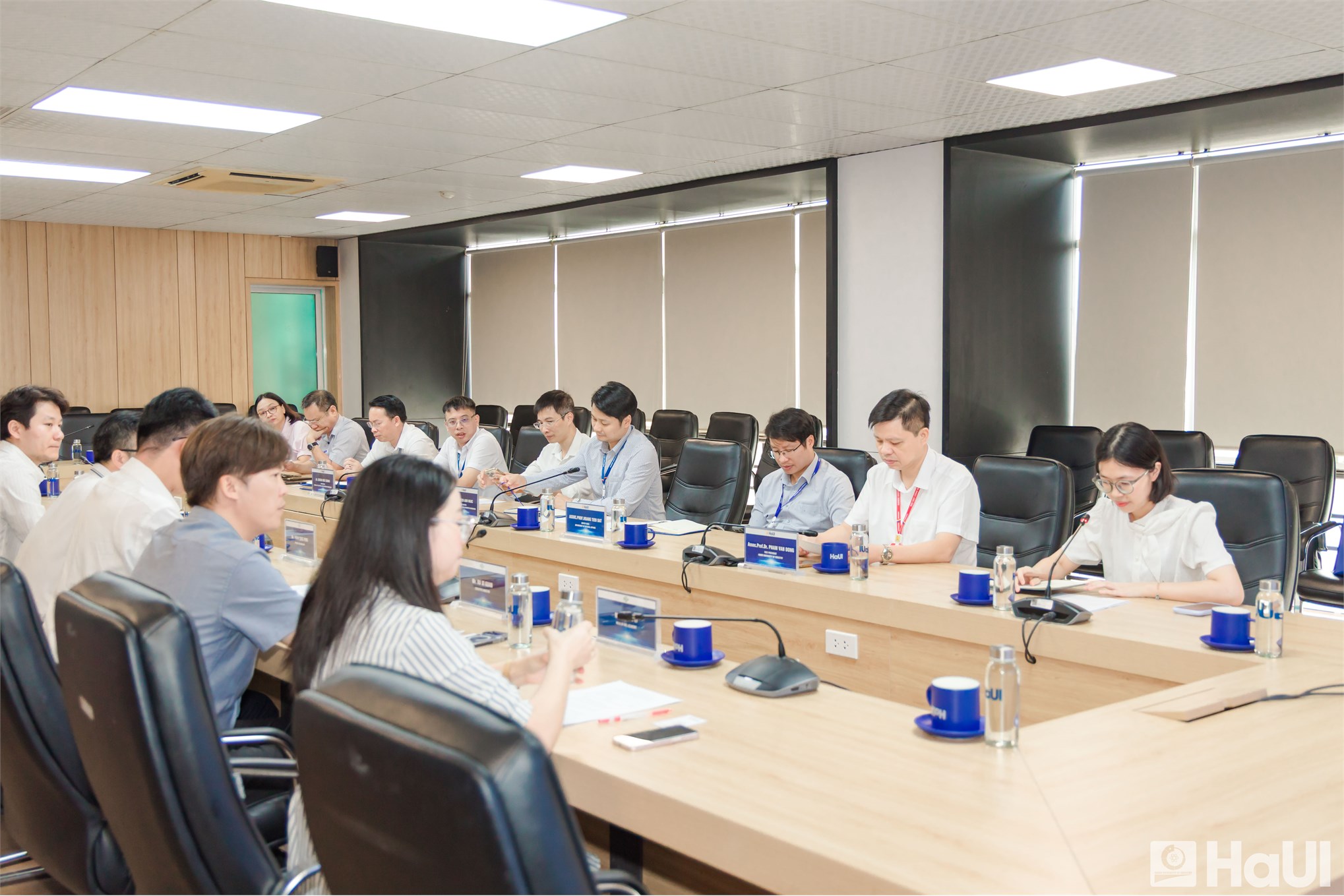 Đại học Công nghiệp Hà Nội và Biel Crystal thúc đẩy hợp tác đào tạo, phát triển nhân lực công nghệ cao