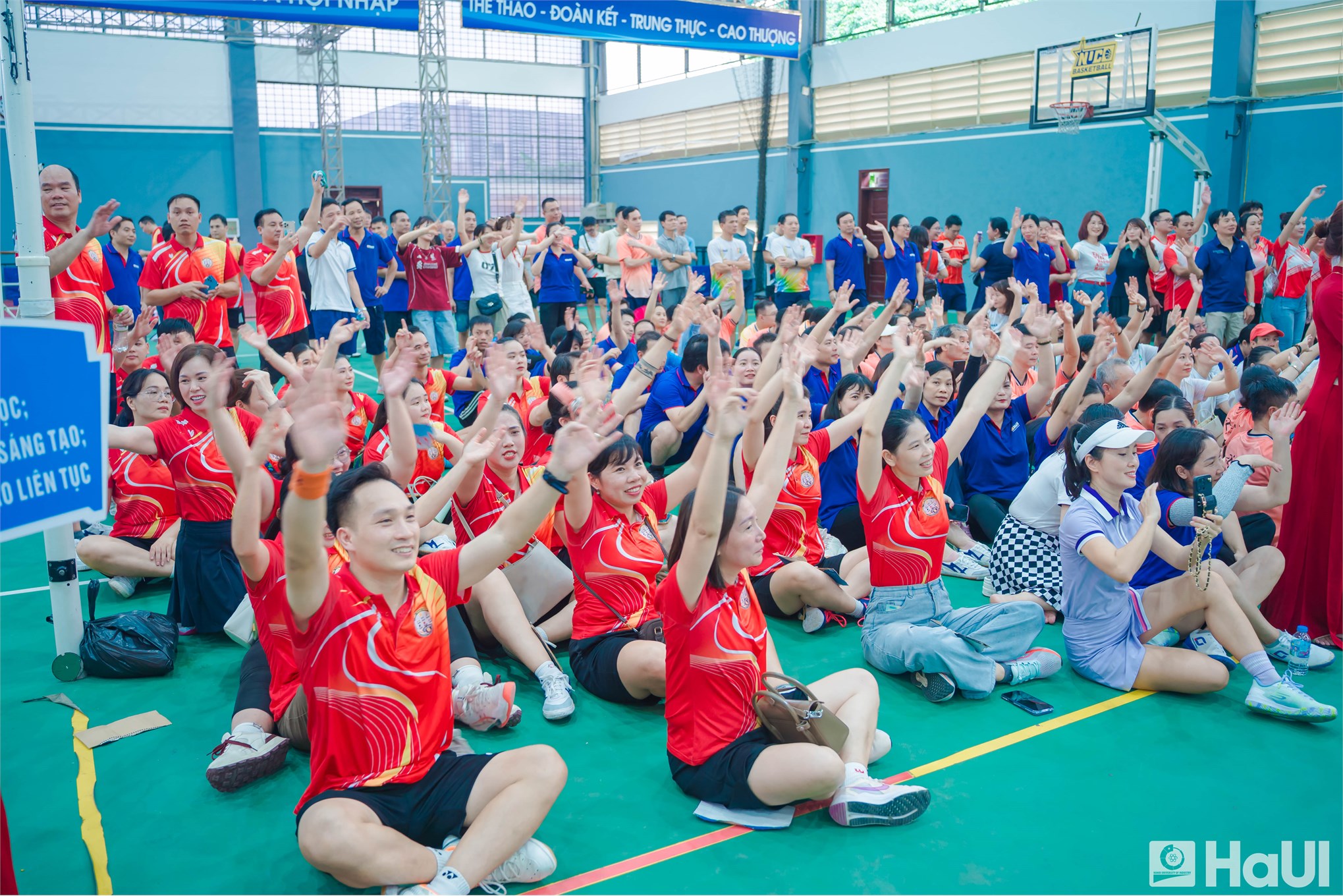 Hội thao HaUI 2026: Sôi nổi tranh tài, gắn kết tập thể