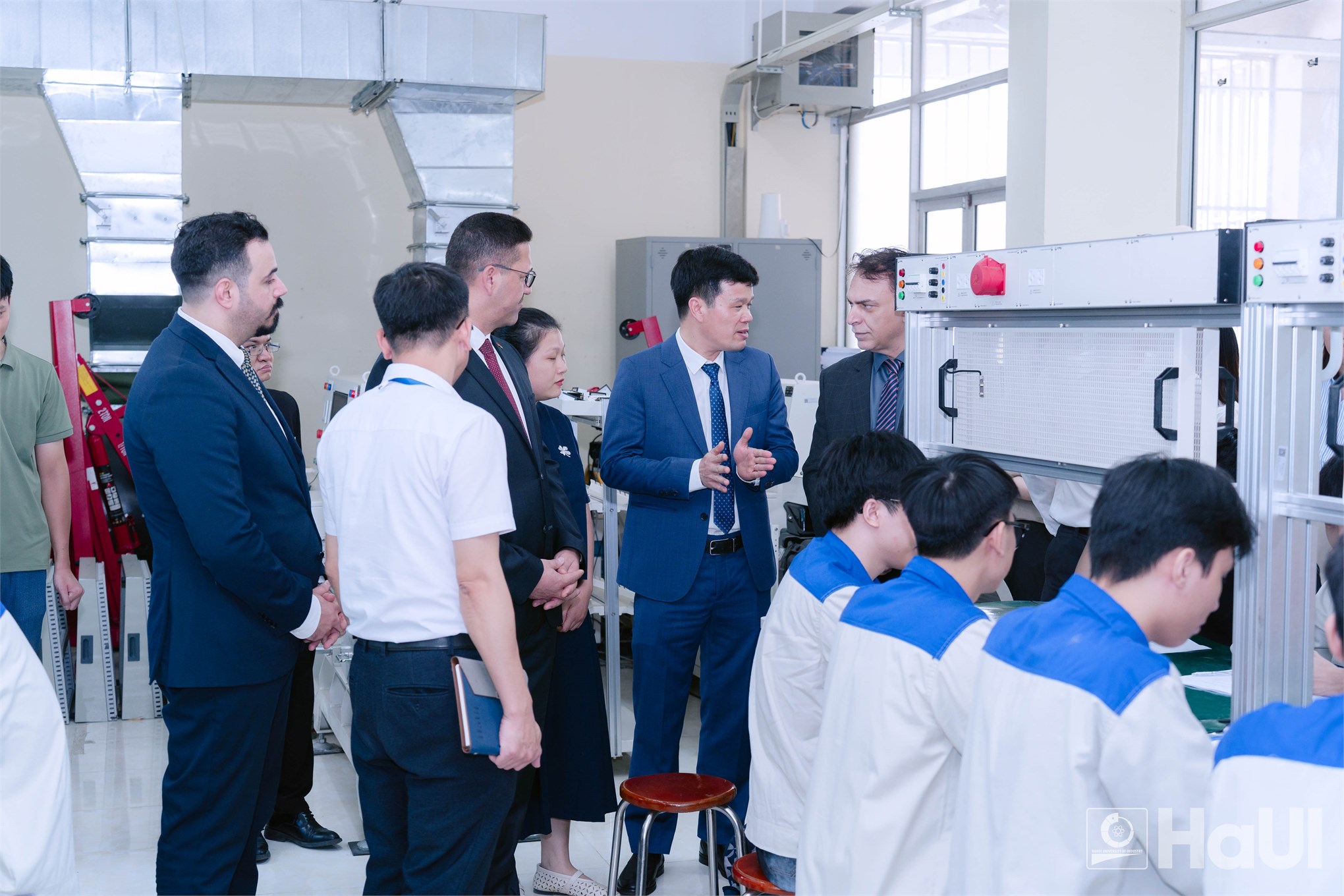 Đại học Công nghiệp Hà Nội mở rộng kết nối giáo dục và học thuật với Palestine