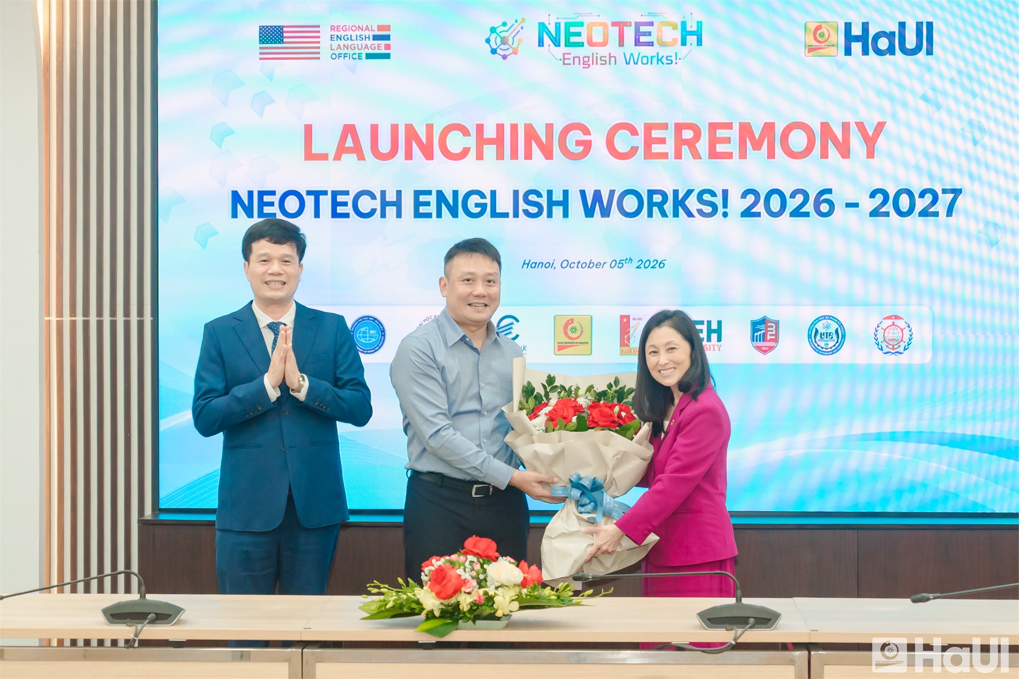 Đại sứ Hoa Kỳ tại Việt Nam Jennifer Wicks dự khai giảng NeoTECH English Works tại Đại học Công nghiệp Hà Nội
