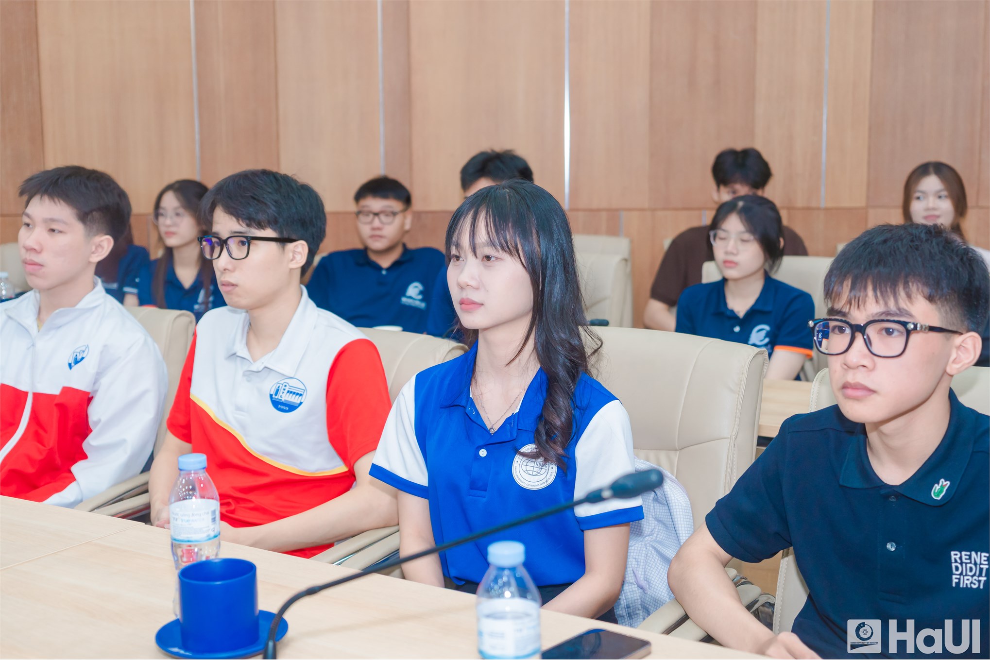 Đại sứ Hoa Kỳ tại Việt Nam Jennifer Wicks dự khai giảng NeoTECH English Works tại Đại học Công nghiệp Hà Nội