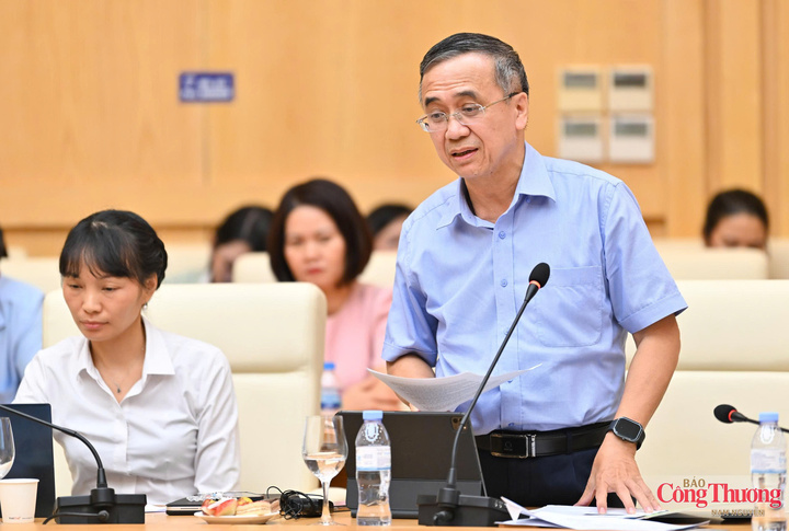 [congthuong] Chùm ảnh: Hội nghị phổ biến và tổ chức triển khai phát triển công nghệ chiến lược ngành Công Thương