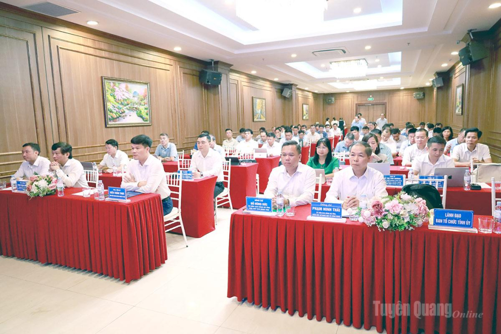 [tuyenquangtv] Bồi dưỡng năng lực số cho cán bộ, công chức, viên chức Tuyên Quang