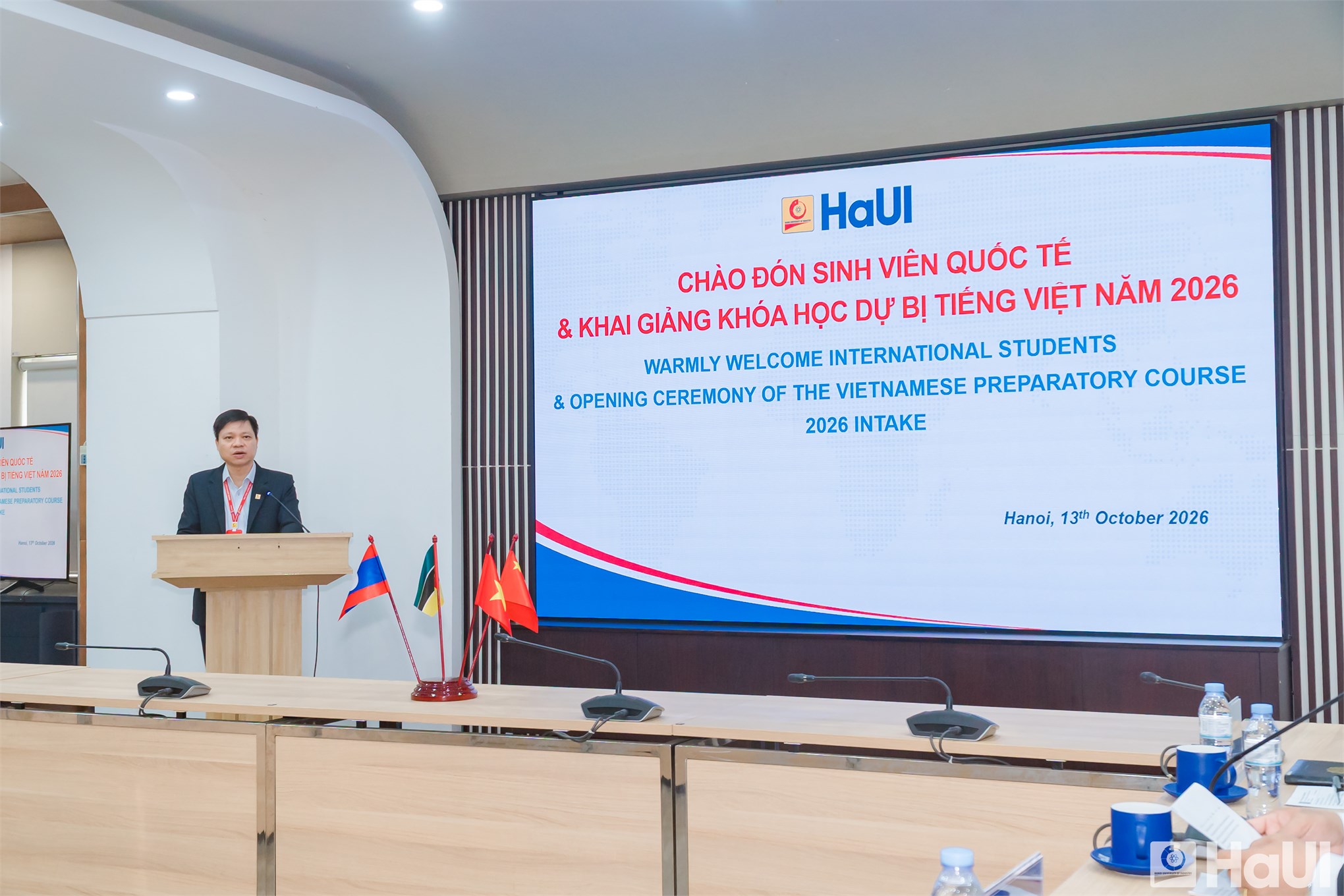 Đại học Công nghiệp Hà Nội đón 50 tân sinh viên quốc tế đến học tập