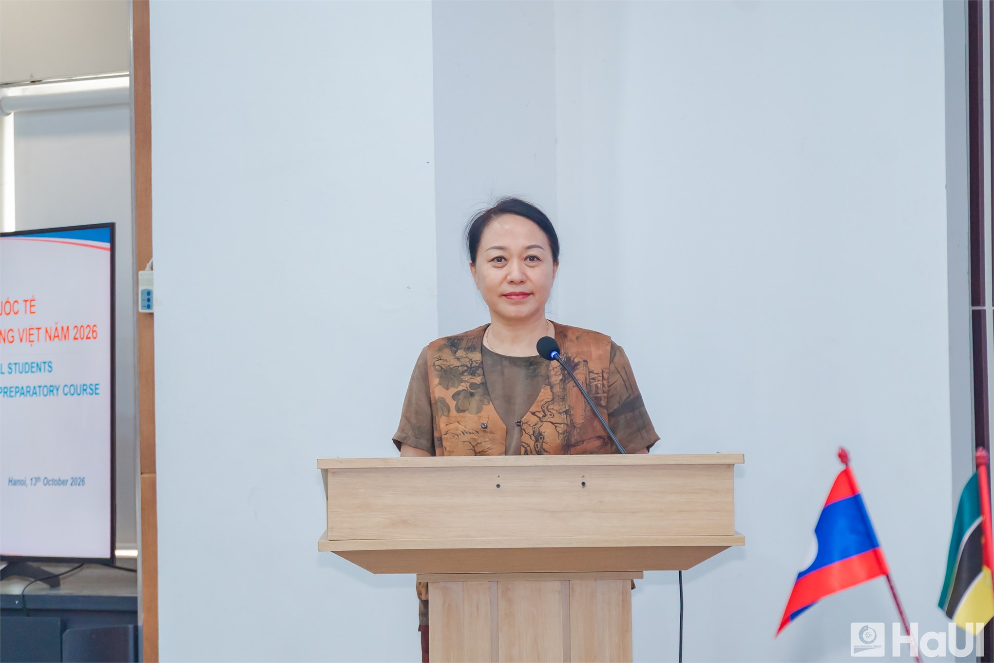 Đại học Công nghiệp Hà Nội đón 50 tân sinh viên quốc tế đến học tập