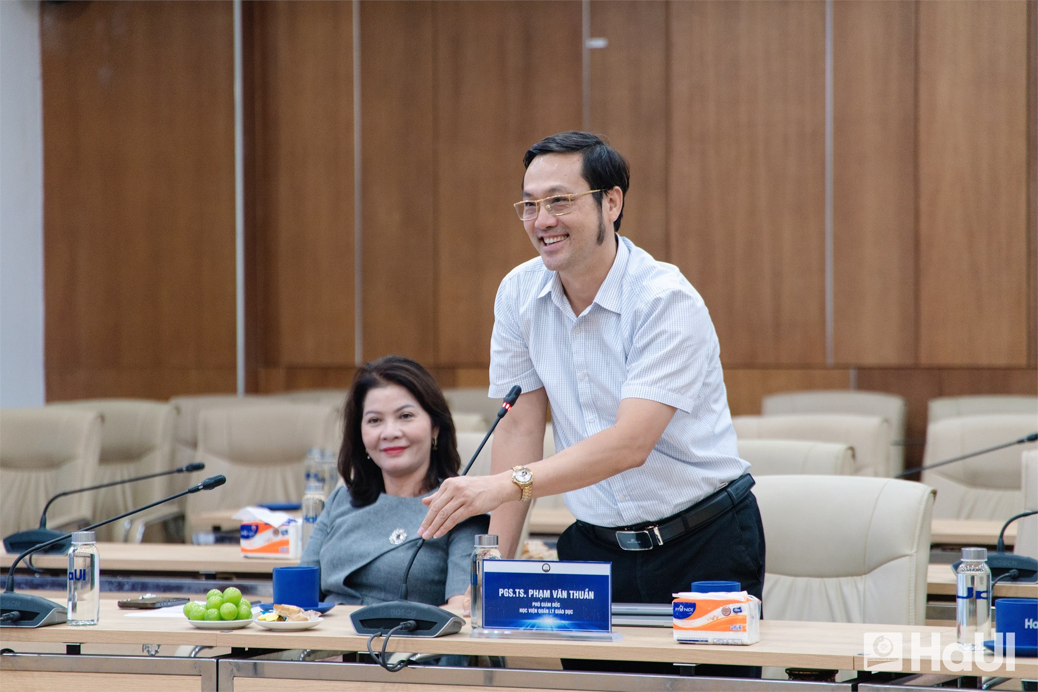 Đại học Công nghiệp Hà Nội chia sẻ mô hình đại học thông minh và kinh nghiệm chuyển đổi số với Học viện Quản lý Giáo dục