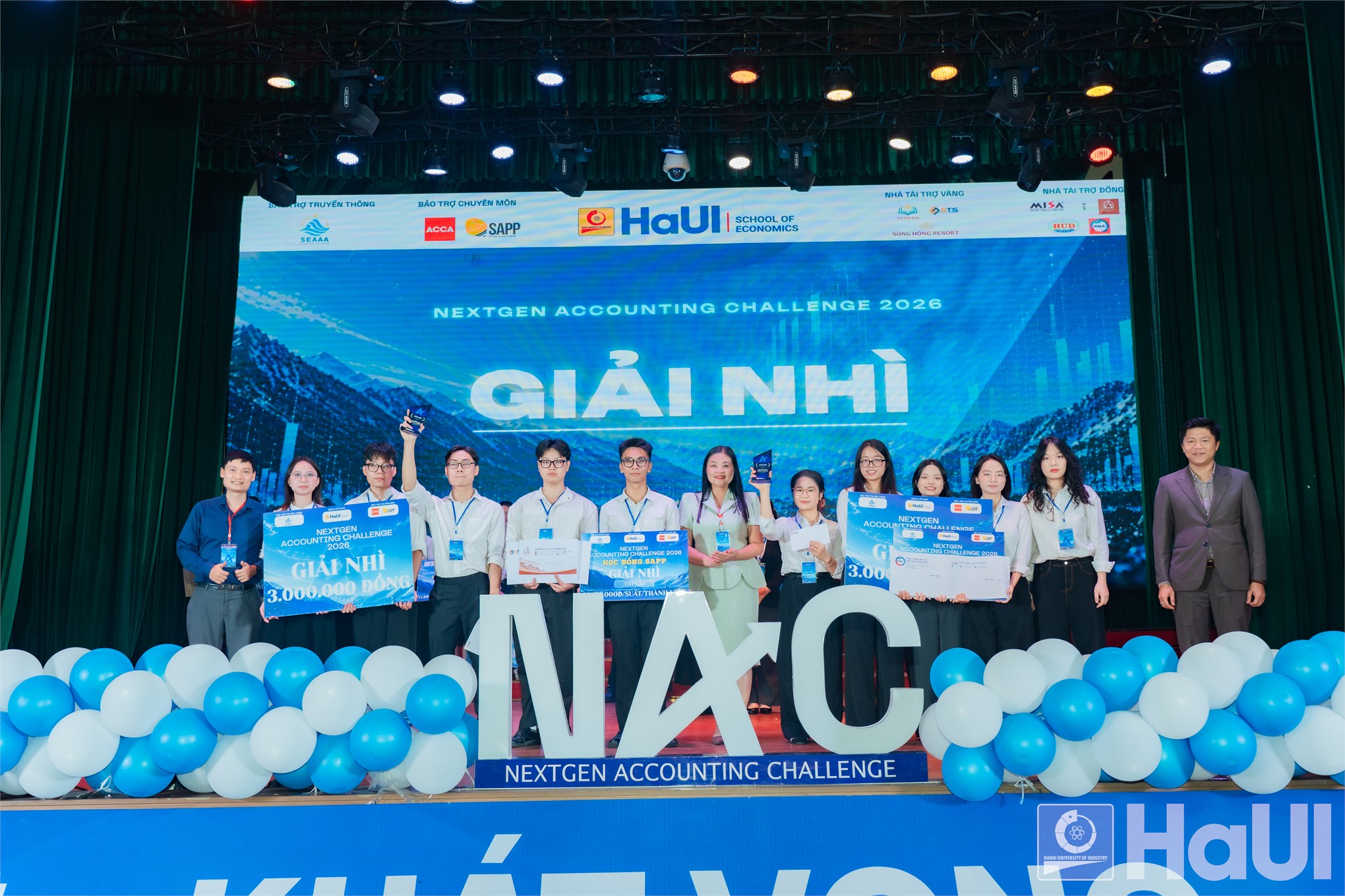 NextGen Accounting Challenge 2026 mùa đầu tiên: 74 đội thi, 24 trường và dấu ấn một sân chơi học thuật mới