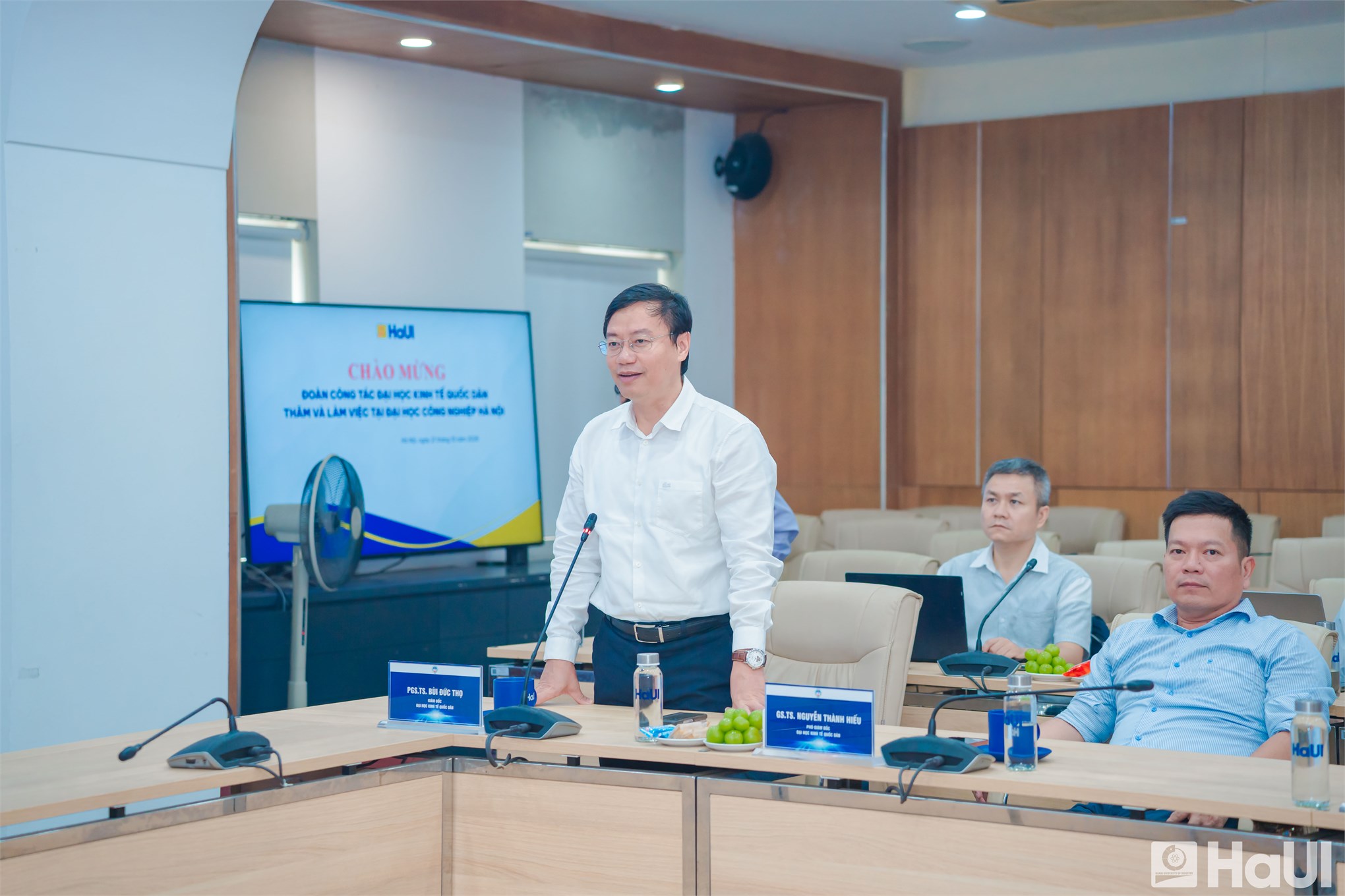 Đại học Công nghiệp Hà Nội và Đại học Kinh tế Quốc dân trao đổi kinh nghiệm quản trị đại học và chuyển đổi số