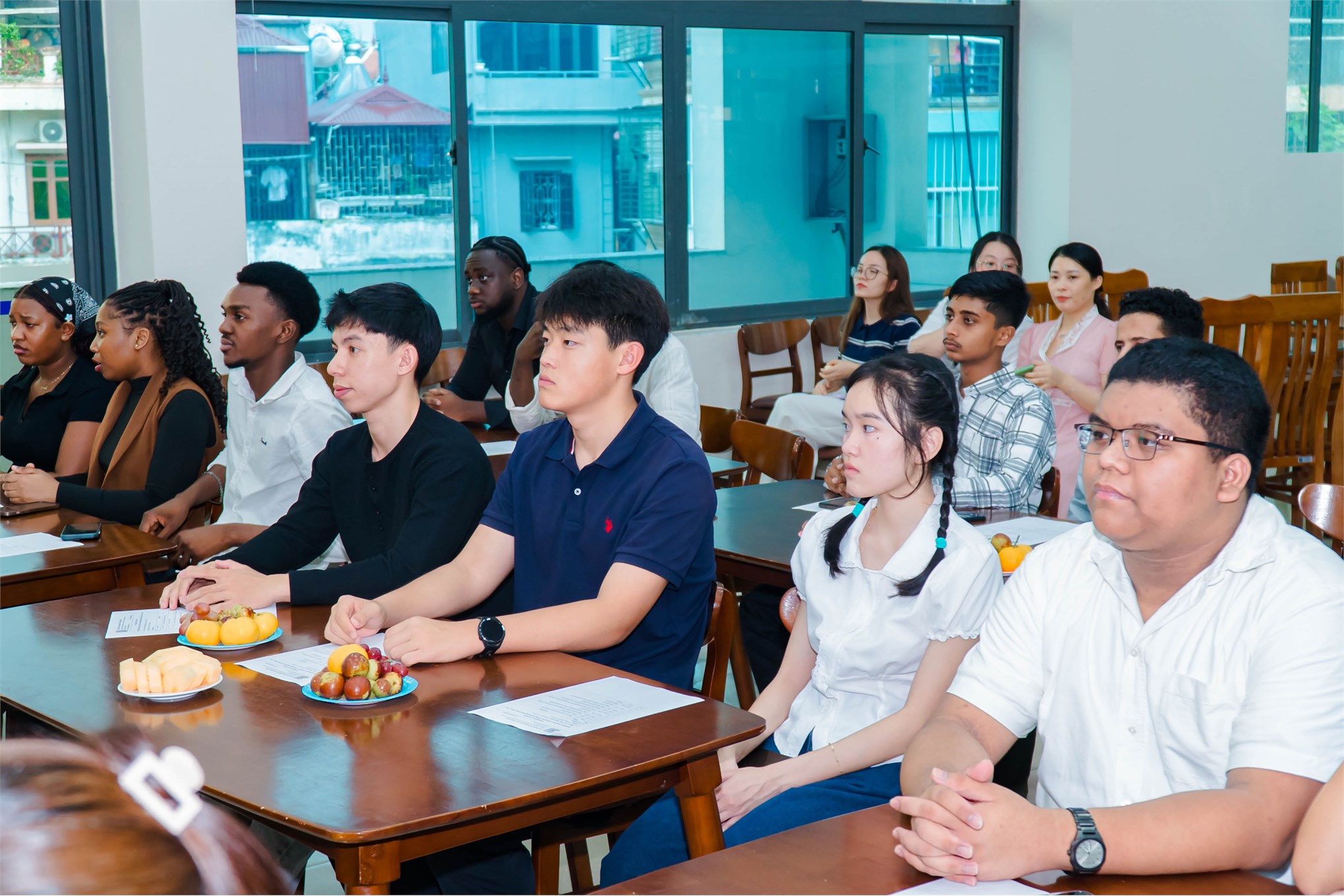 Sắc màu văn hóa hội tụ tại HaUI: Ra mắt Đại sứ sinh viên quốc tế năm học 2026 - 2027