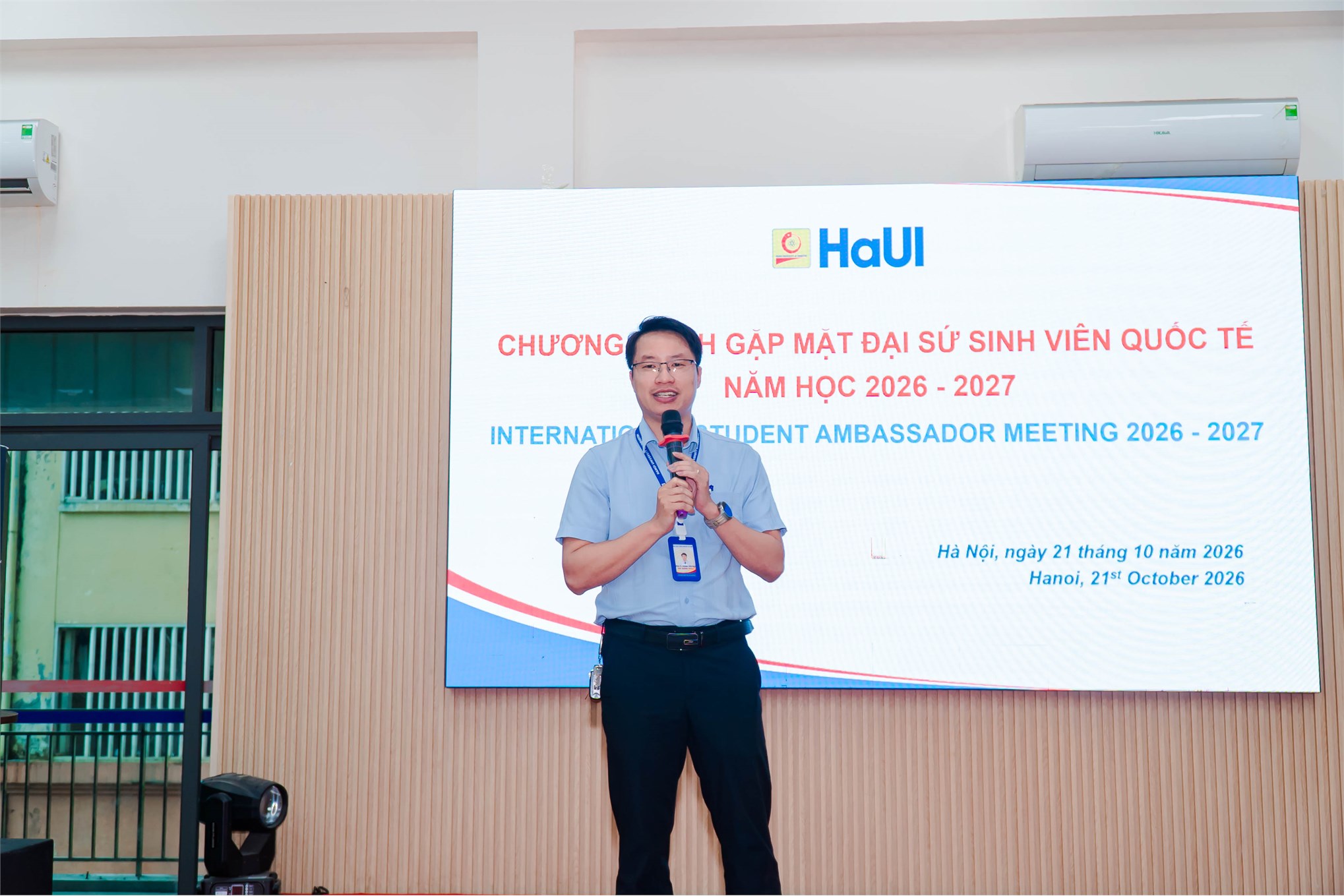 Sắc màu văn hóa hội tụ tại HaUI: Ra mắt Đại sứ sinh viên quốc tế năm học 2026 - 2027