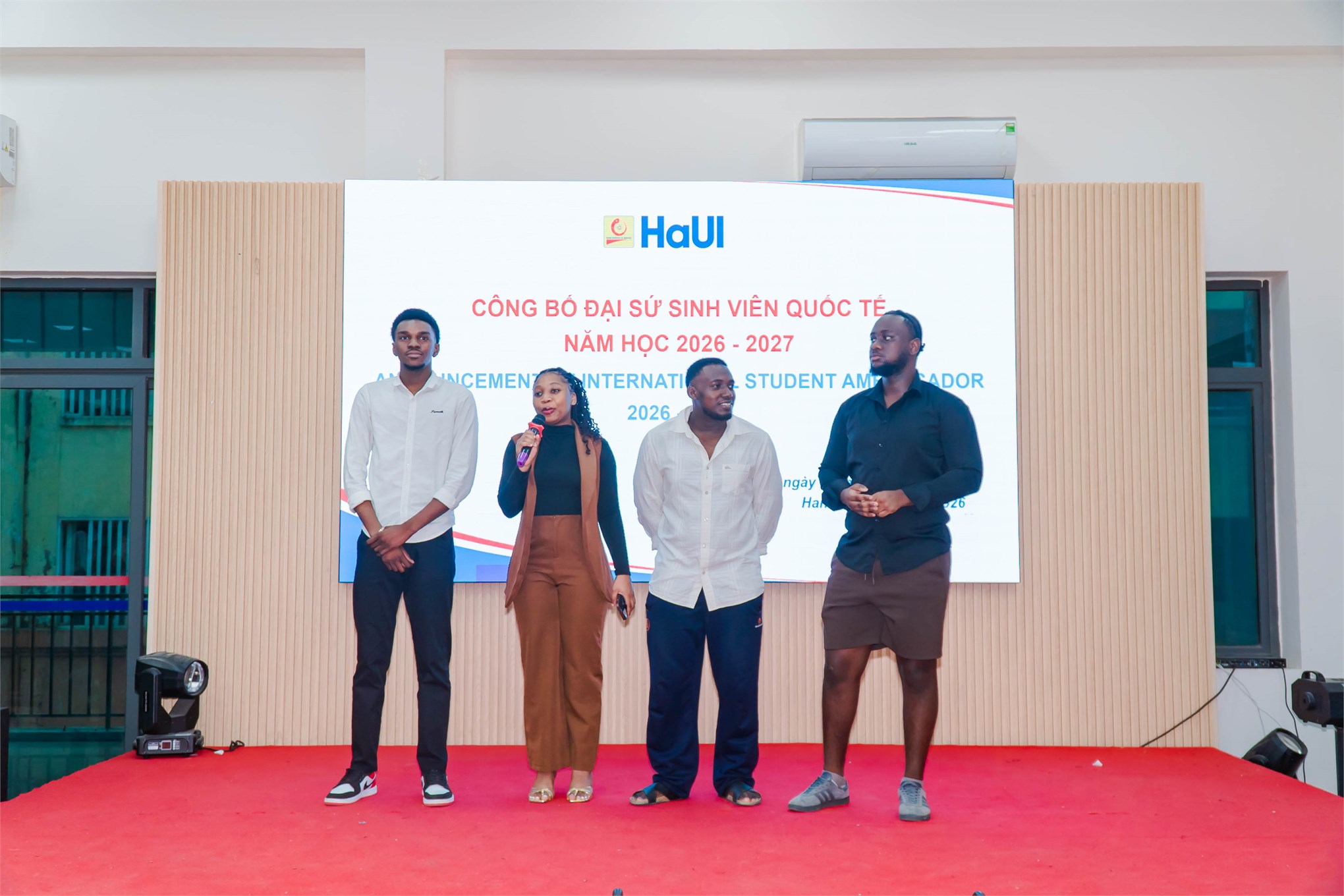 Sắc màu văn hóa hội tụ tại HaUI: Ra mắt Đại sứ sinh viên quốc tế năm học 2026 - 2027