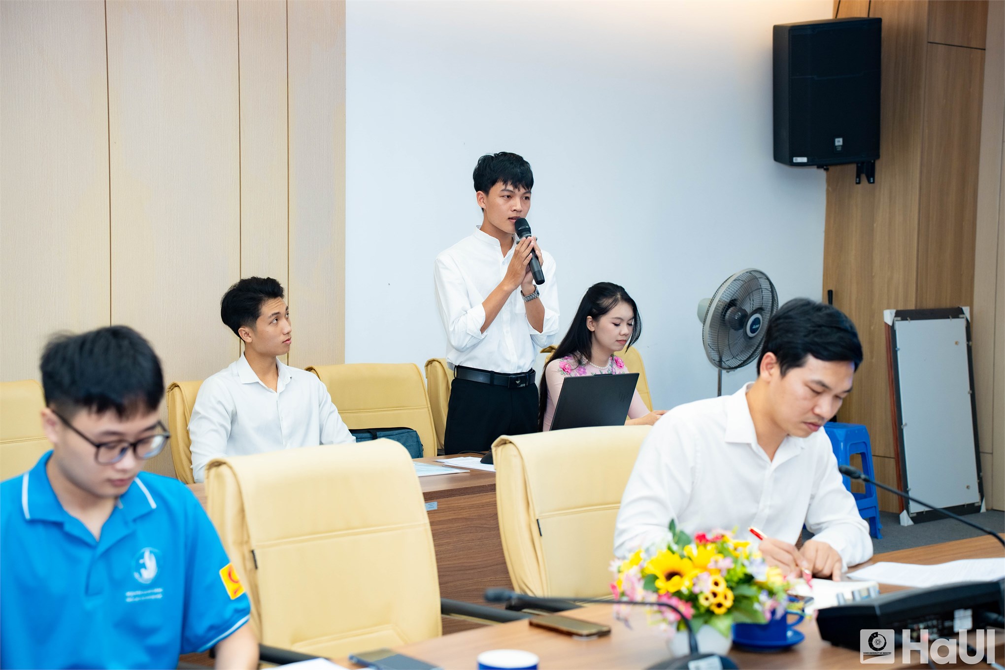 HaUI ra mắt Câu lạc bộ Sinh viên Quốc tế: Kết nối đa văn hóa, lan tỏa tinh thần hội nhập
