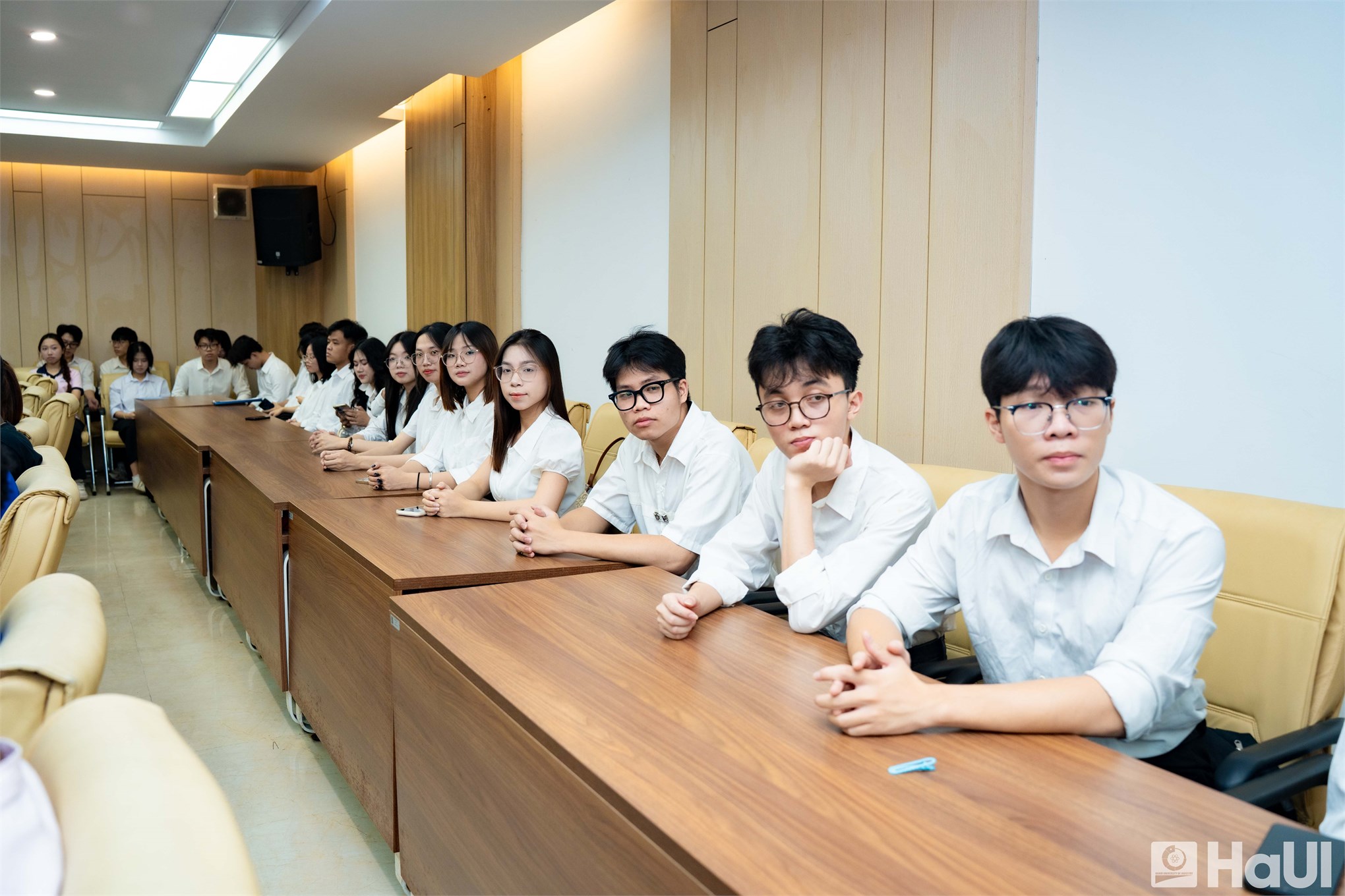 HaUI ra mắt Câu lạc bộ Sinh viên Quốc tế: Kết nối đa văn hóa, lan tỏa tinh thần hội nhập