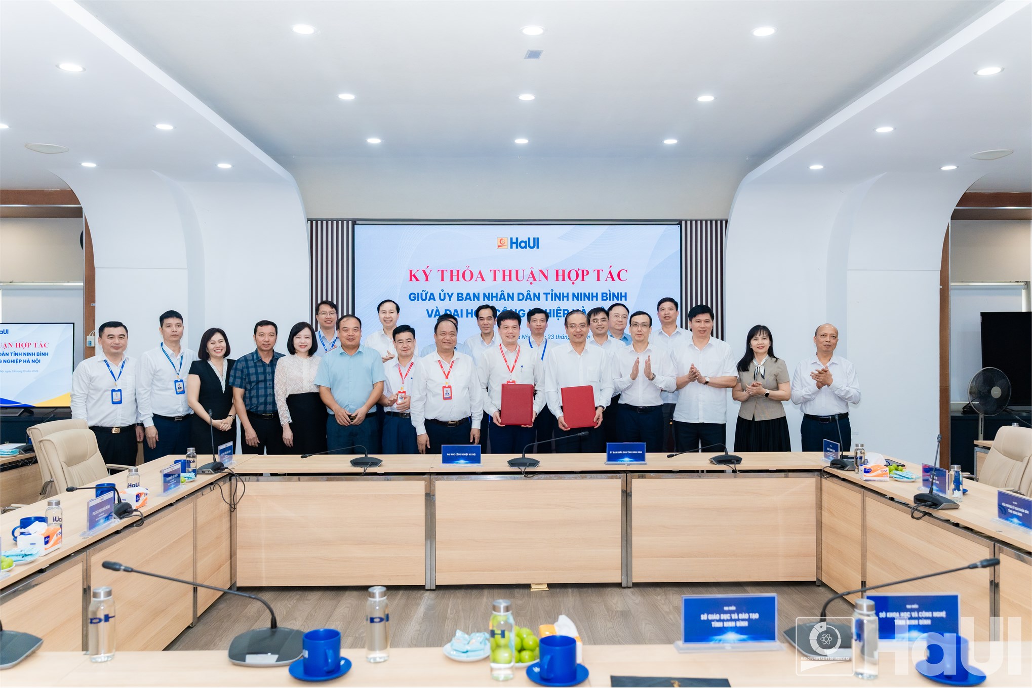Đại học Công nghiệp Hà Nội ký kết thỏa thuận hợp tác với UBND tỉnh Ninh Bình giai đoạn 2026–2030