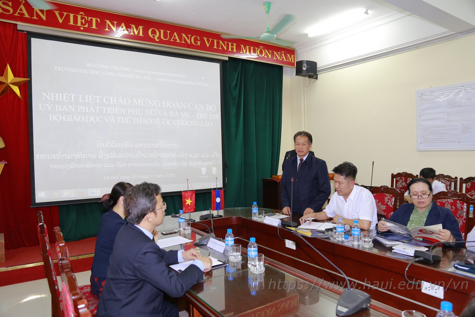 Hanoi University of Industry and Laos’ Ministry of Education and Sports talk on gender equality and women’s advancements