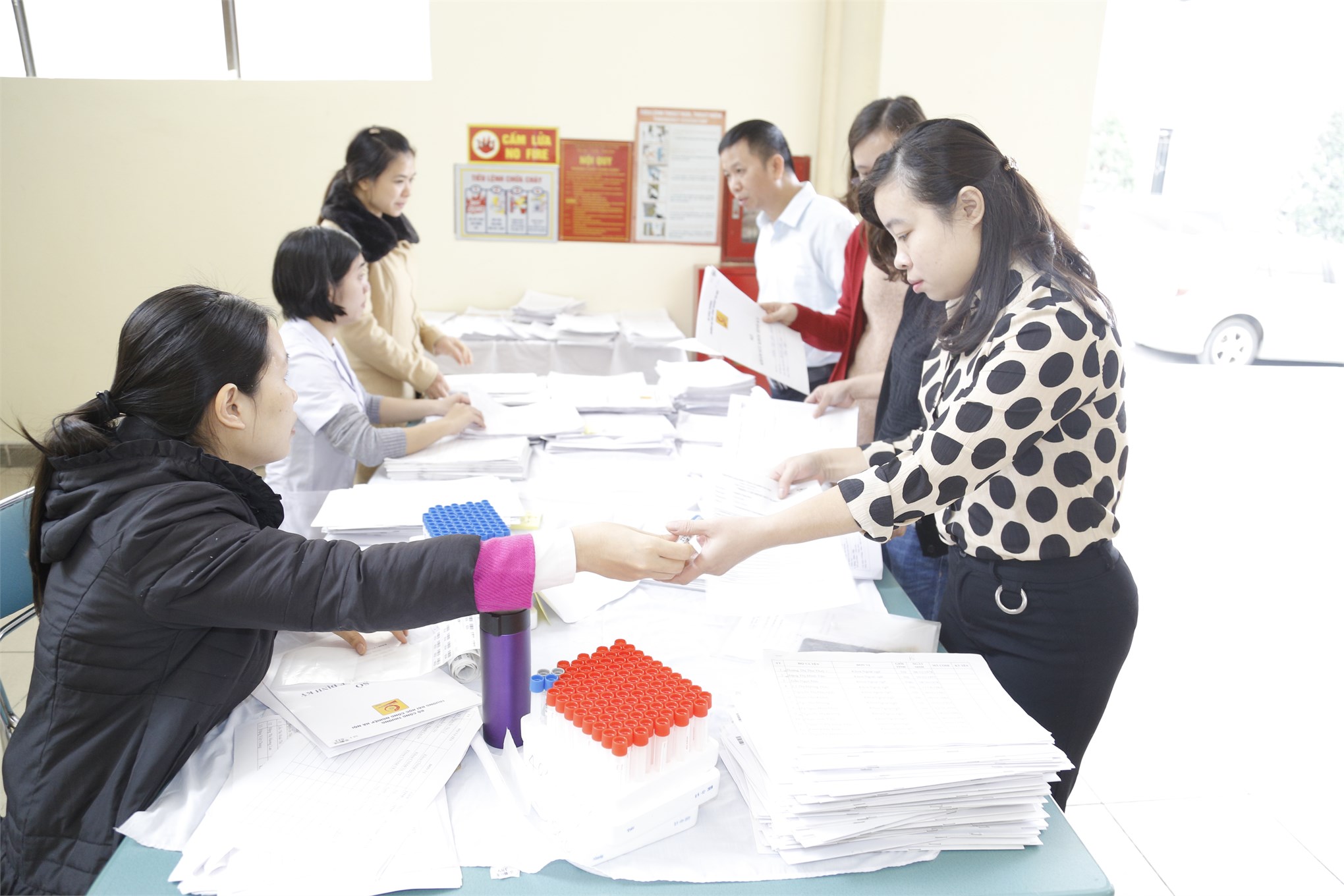 Đại học Công nghiệp Hà Nội tổ chức khám sức khỏe định kỳ cho Cán bộ viên chức