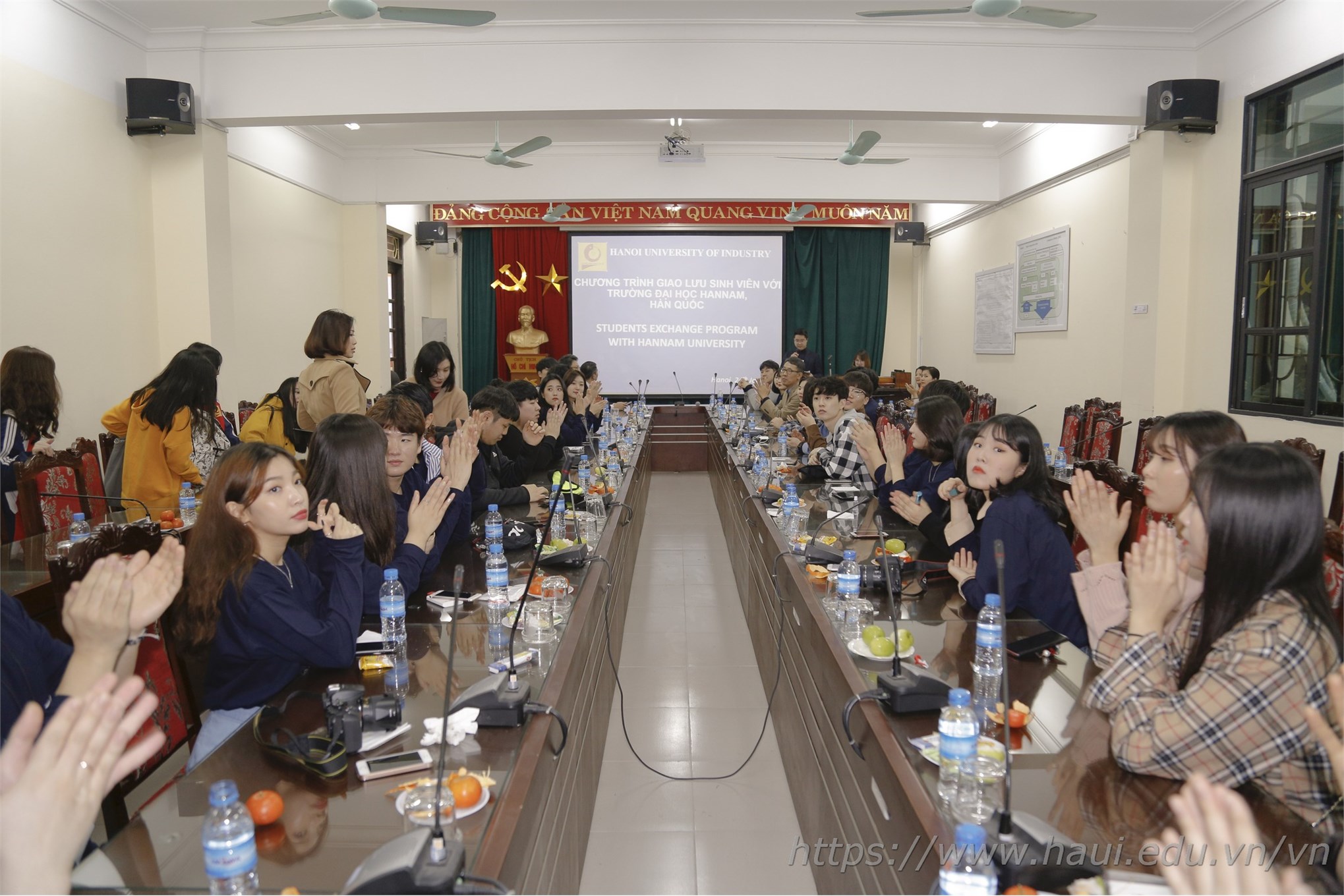 Hannam University, Korea paid a working visit to Hanoi University of Industry