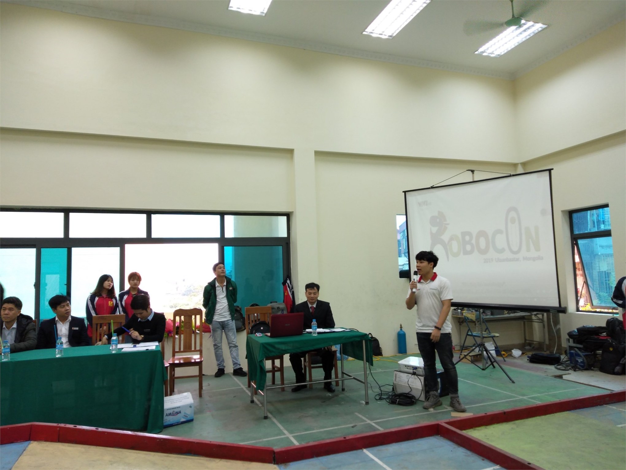 Cuộc thi `Sáng tạo Robot Việt Nam 2019` khởi động vòng loại cấp trường
