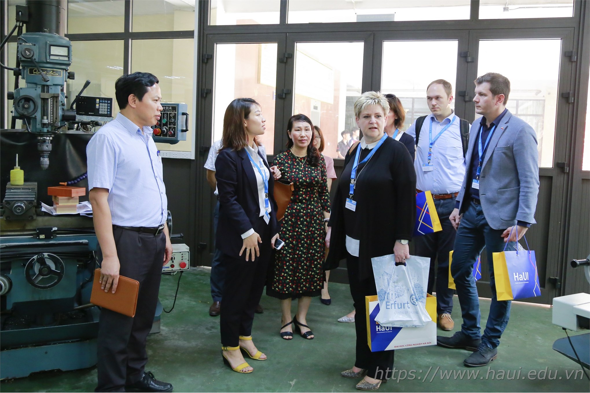 Business delegation of Thuringen, Germany paid a working visit to Hanoi University of Industry