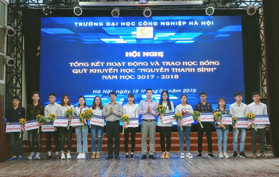 24 sinh viên Việt Nhật được nhận học bổng Nguyễn Thanh Bình năm học 2017 - 2018