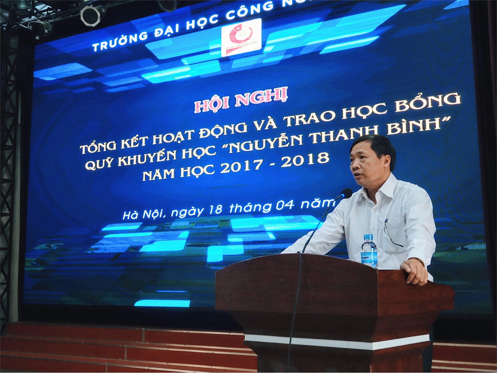 24 sinh viên Việt Nhật được nhận học bổng Nguyễn Thanh Bình năm học 2017 - 2018