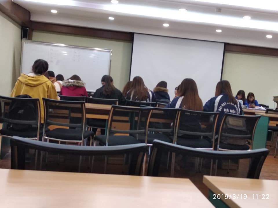 Sinh hoạt định kỳ tháng 4-CLB học thuật AAA -Khoa Kế toán Kiểm toán