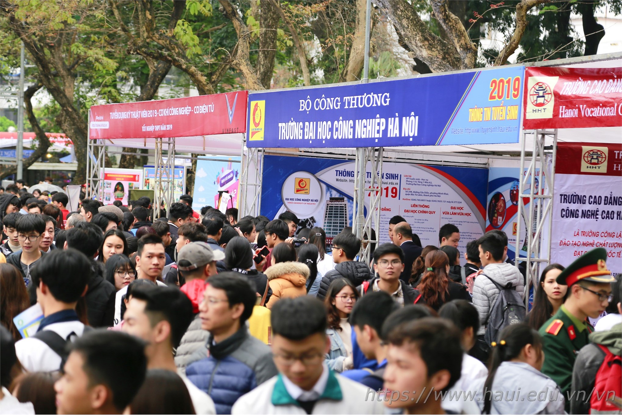 103.119 nguyện vọng đăng ký xét tuyển vào Đại học Công nghiệp Hà Nội năm 2019