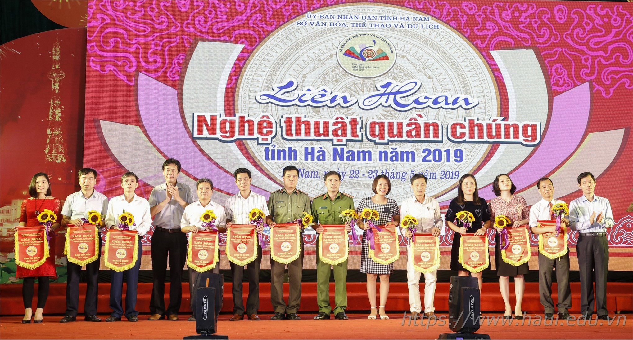 Trường Đại học Công nghiệp Hà Nội tham gia Liên hoan Nghệ thuật Quần chúng tỉnh Hà Nam năm 2019
