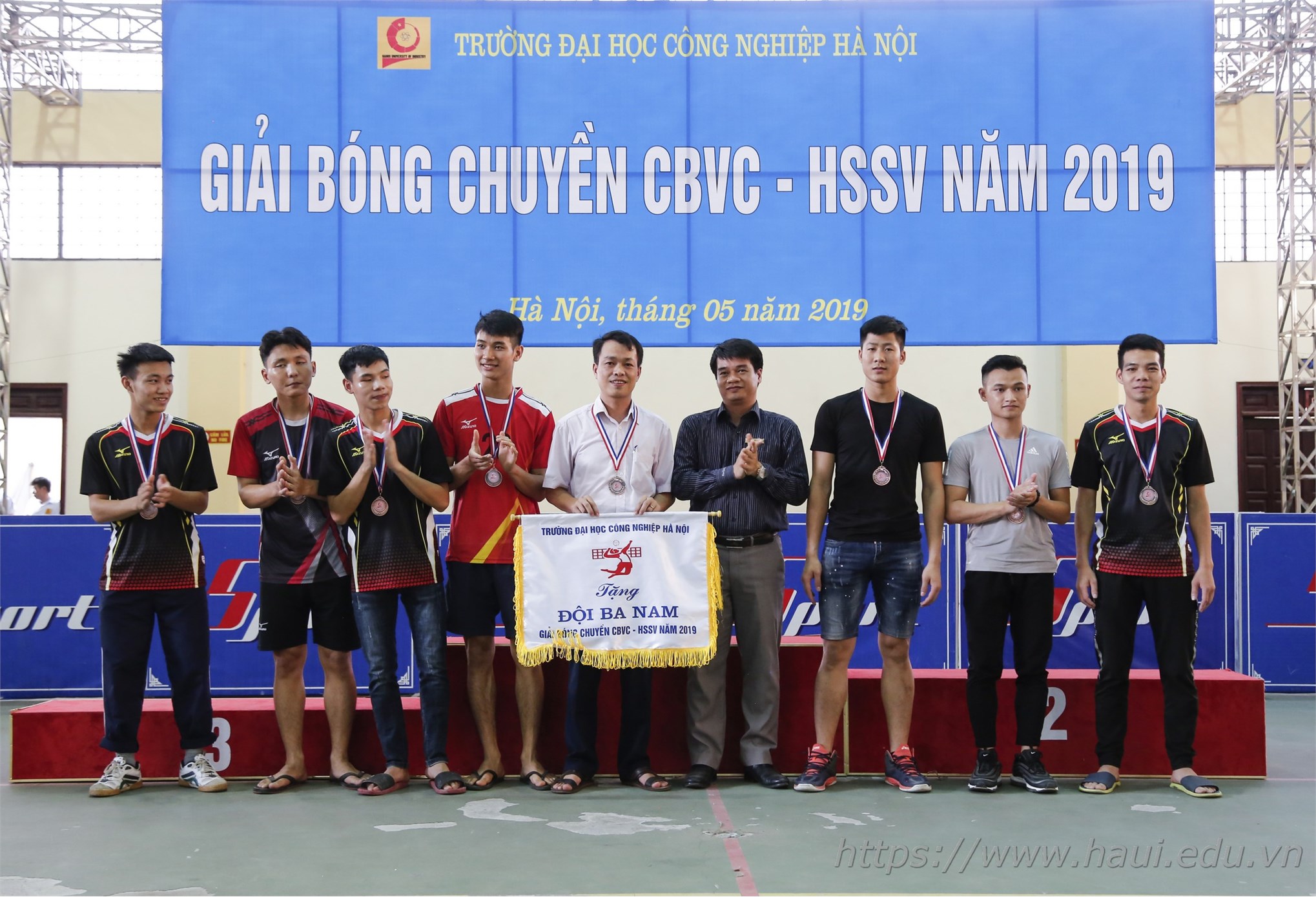 Giải bóng chuyền CBVC-HSSV Đại học Công nghiệp Hà Nội 2019
