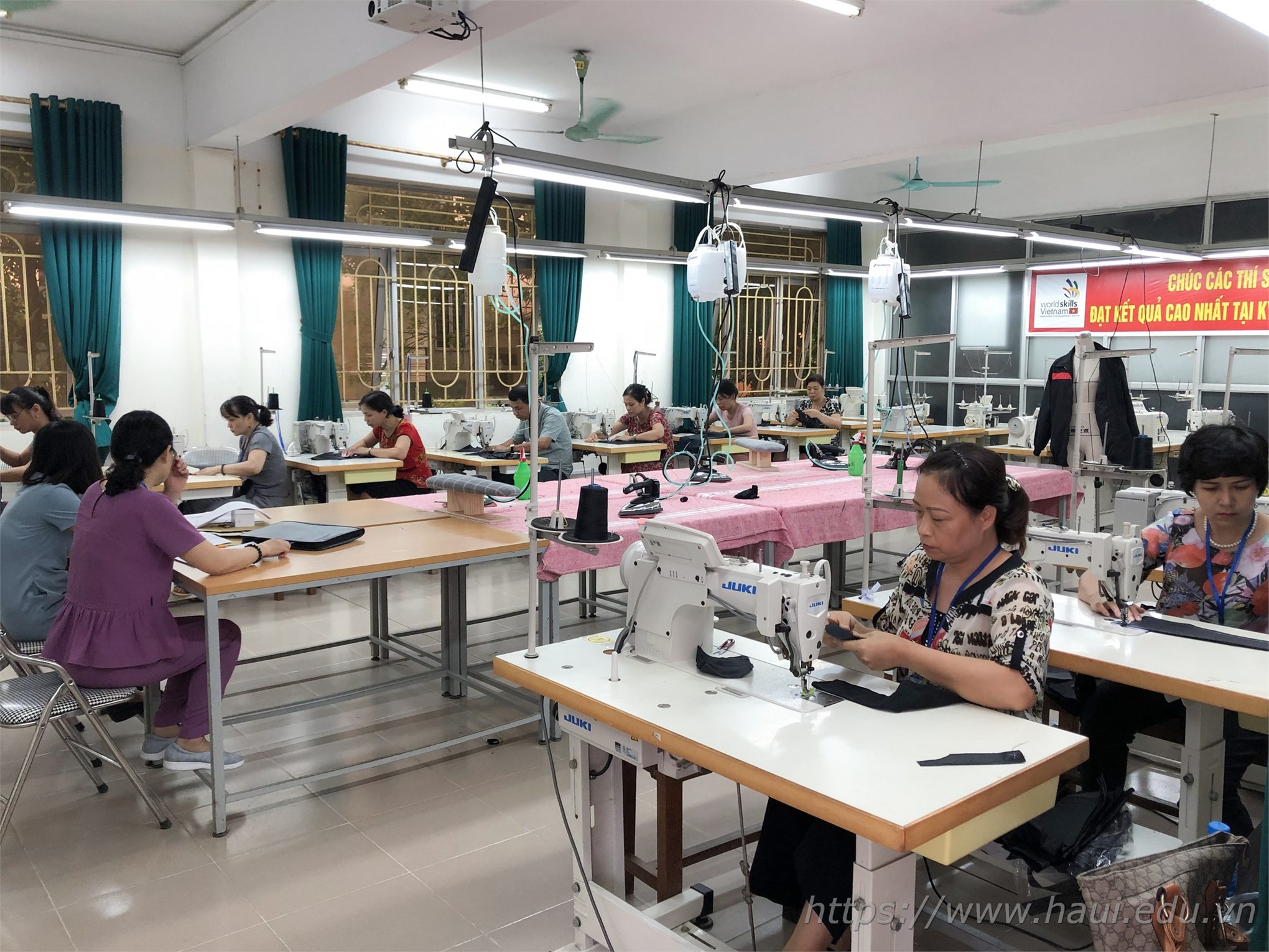 Trường Đại học Công nghiệp Hà Nội tổ chức Kỳ đáng giá Kỹ năng nghề quốc gia năm 2019