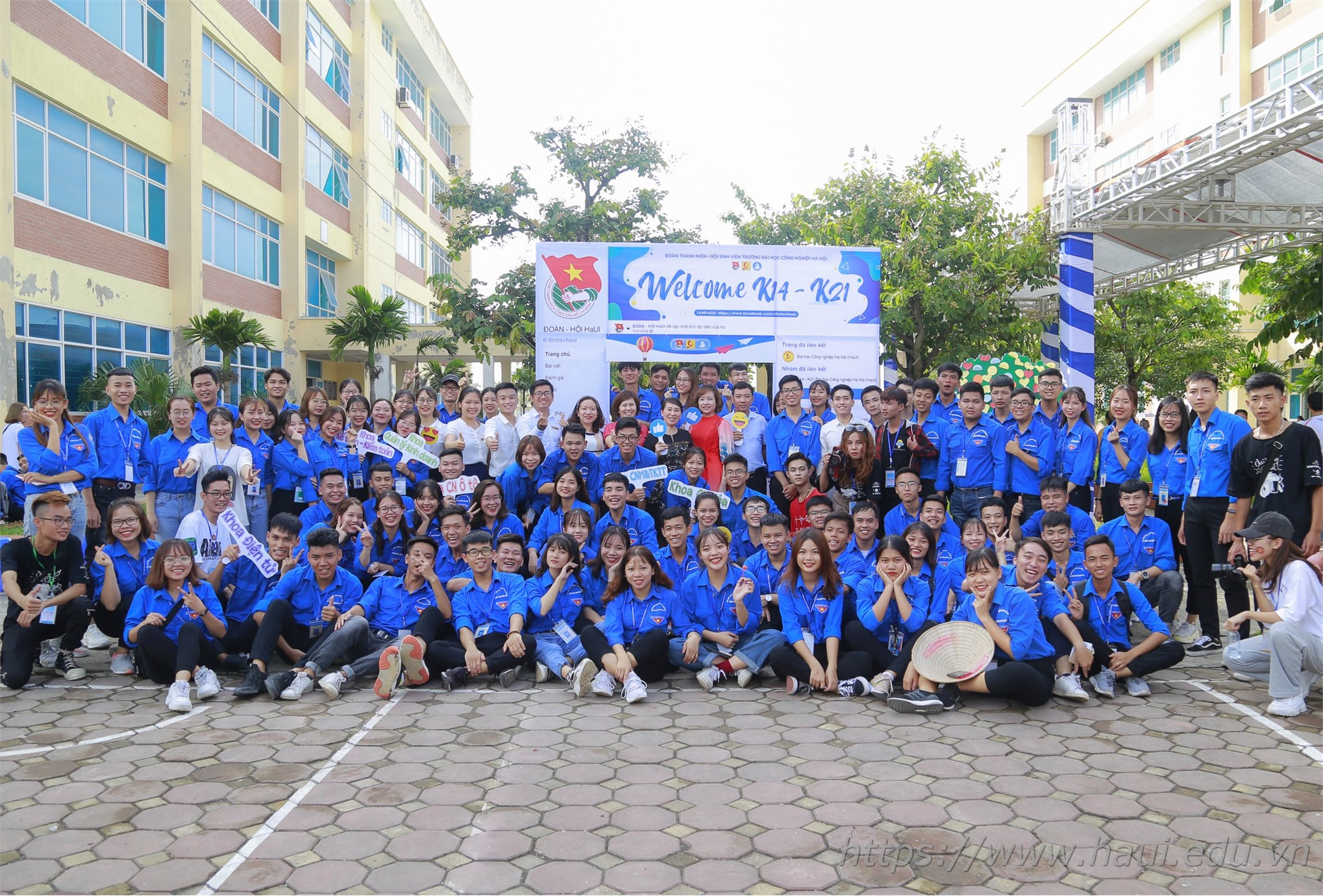 Ngày hội chào tân sinh viên Đại học Công nghiệp Hà Nội năm 2019