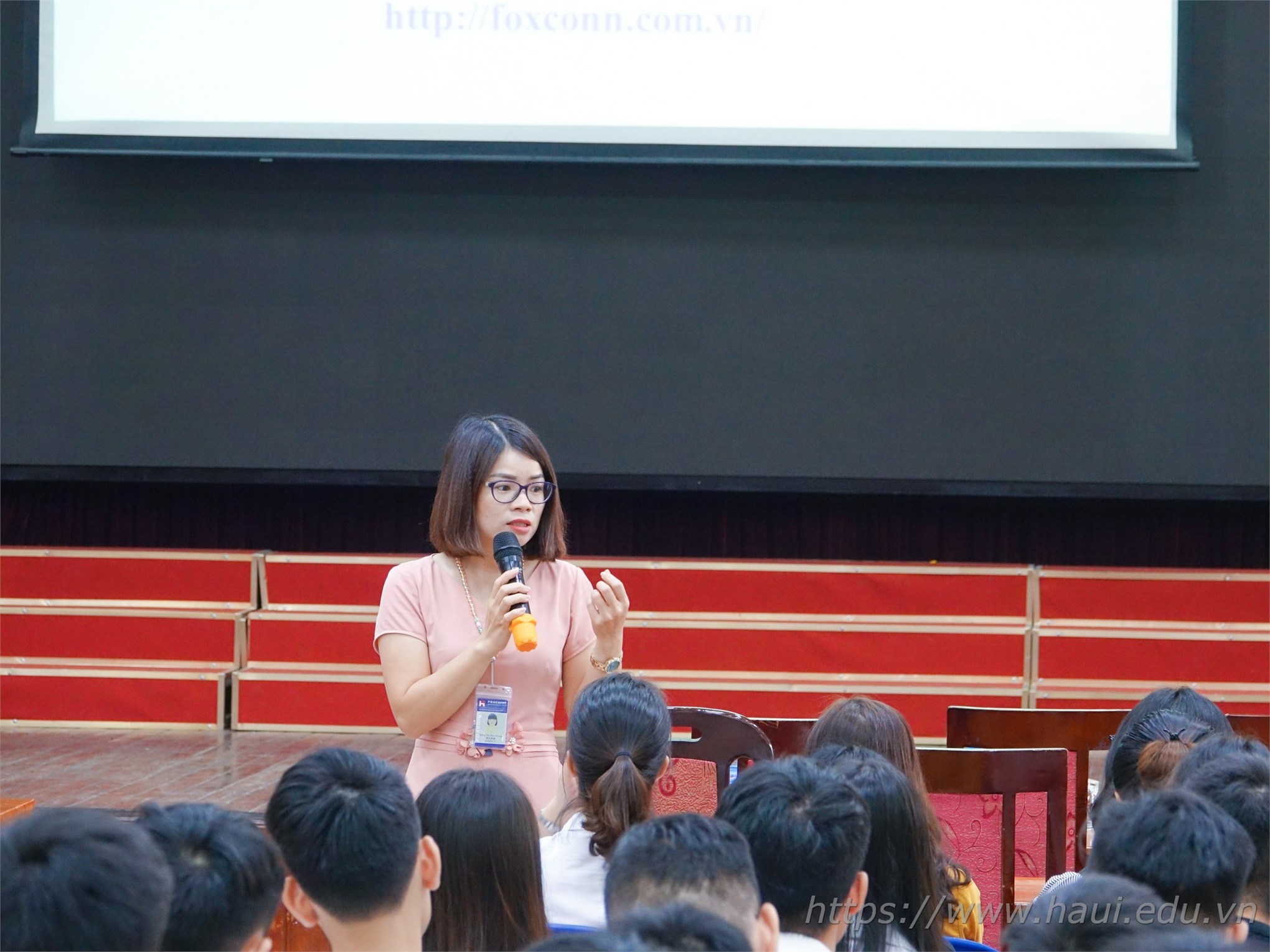 Cơ hội việc làm hấp dẫn tại Tập đoàn KHKT Hồng Hải cho sinh viên K11